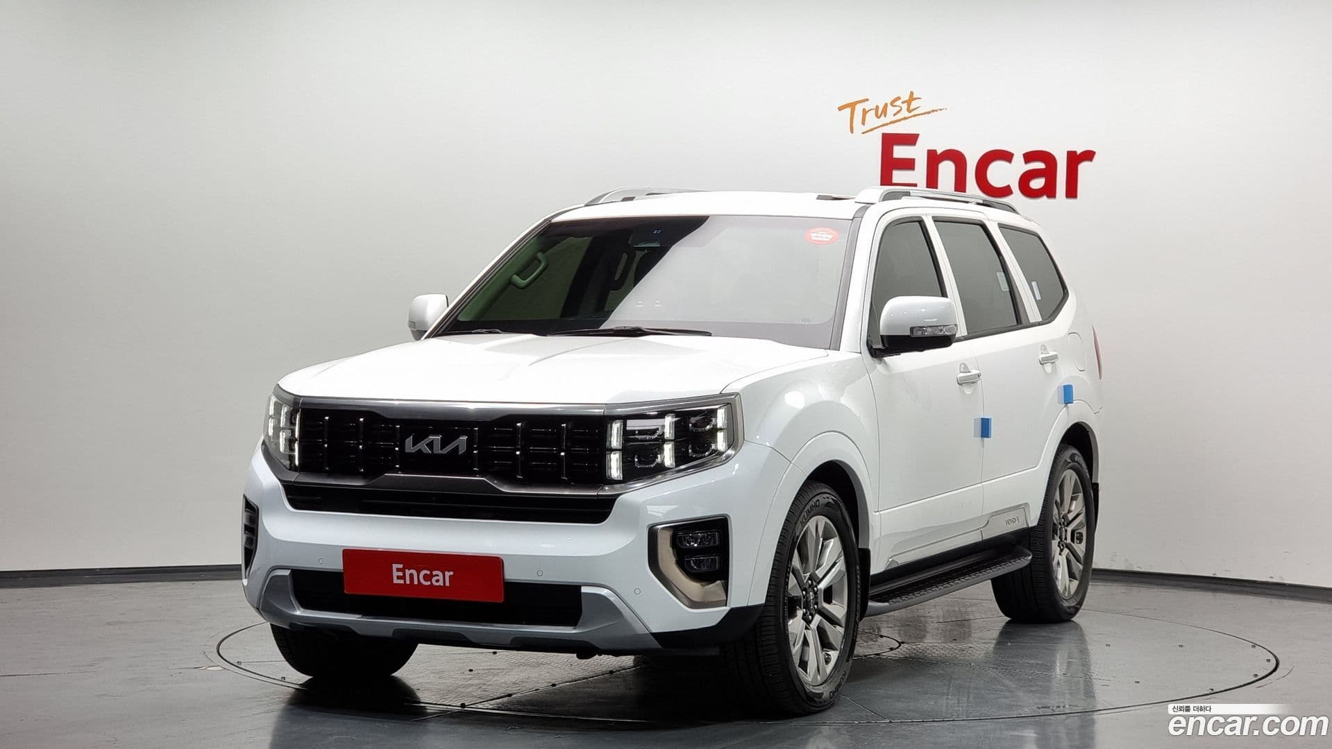 Main__Slider__Photo:Mohave Kia 2022.6-0
