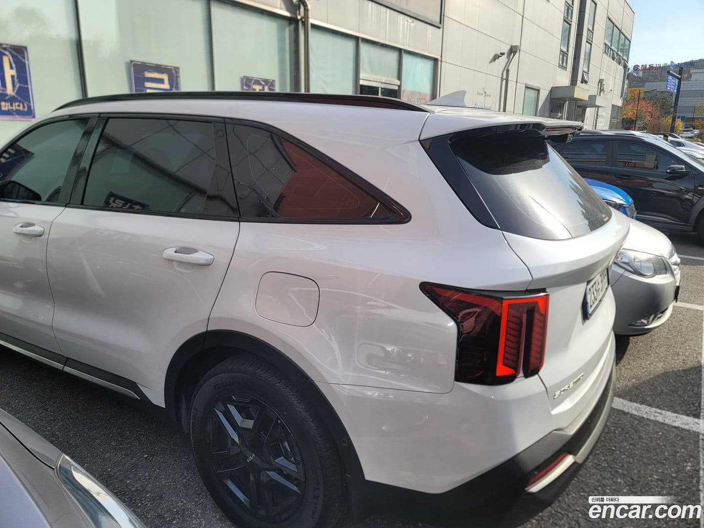 Main__Slider__Photo:Sorento Kia 2023.9-0