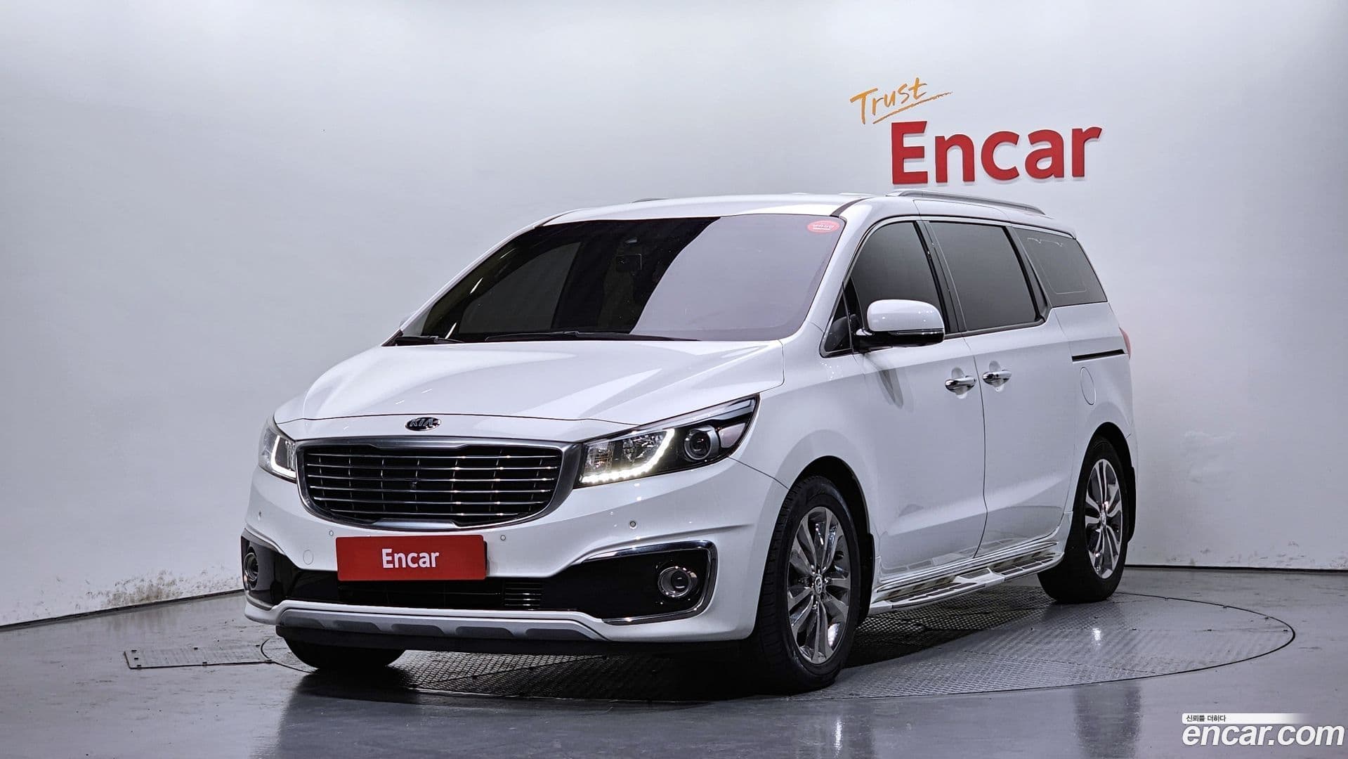 Main__Slider__Photo:Canival Kia 2016.6-0