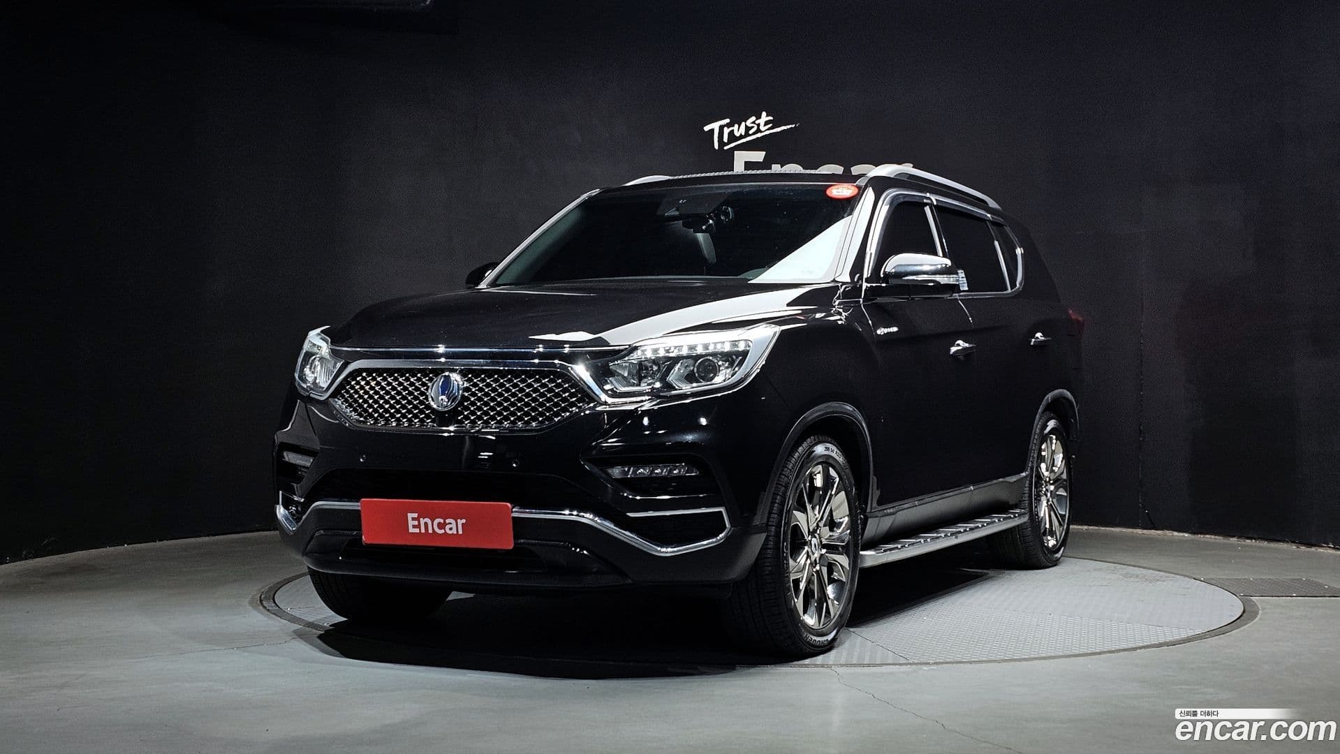 Main__Slider__Photo:Rexton KG Mobility 2019.4-0