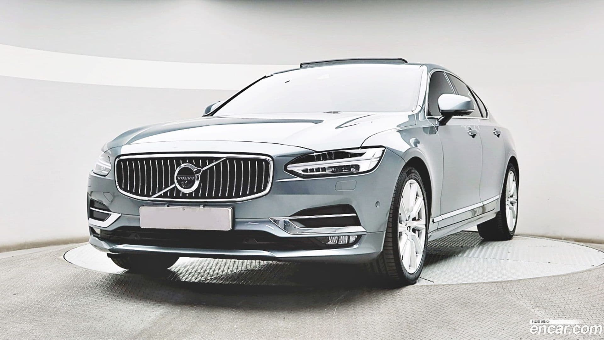 Main__Slider__Photo:S90 Volvo 2020.4-0