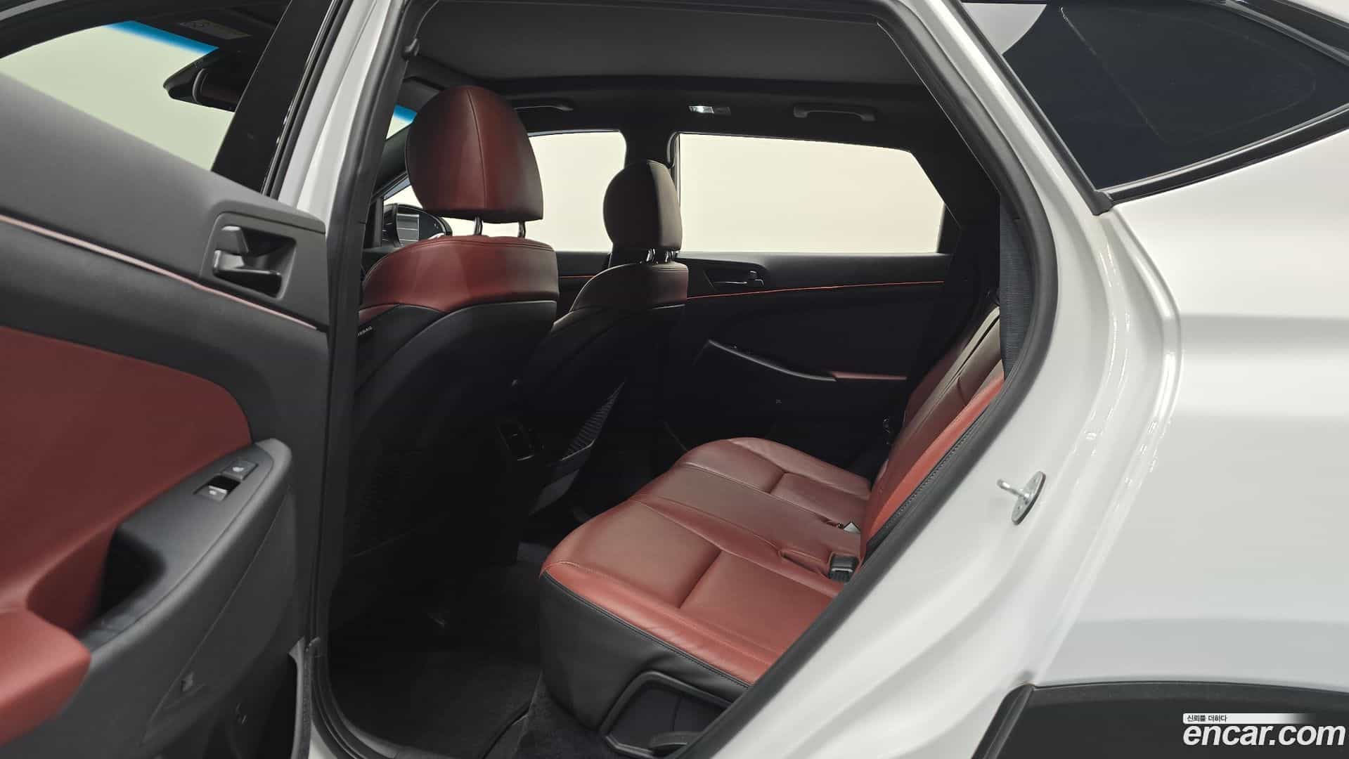 Tucson Hyundai 2018.8-OPTION-016