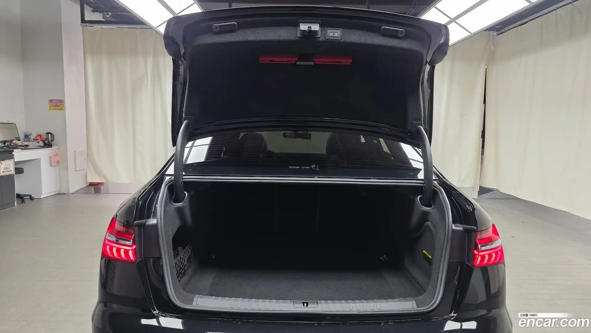 A6 Audi 2021.10-OPTION-024