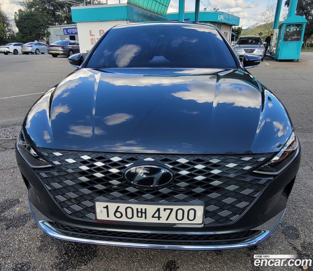Main__Slider__Photo:Grandeur Hyundai 2021.3-0
