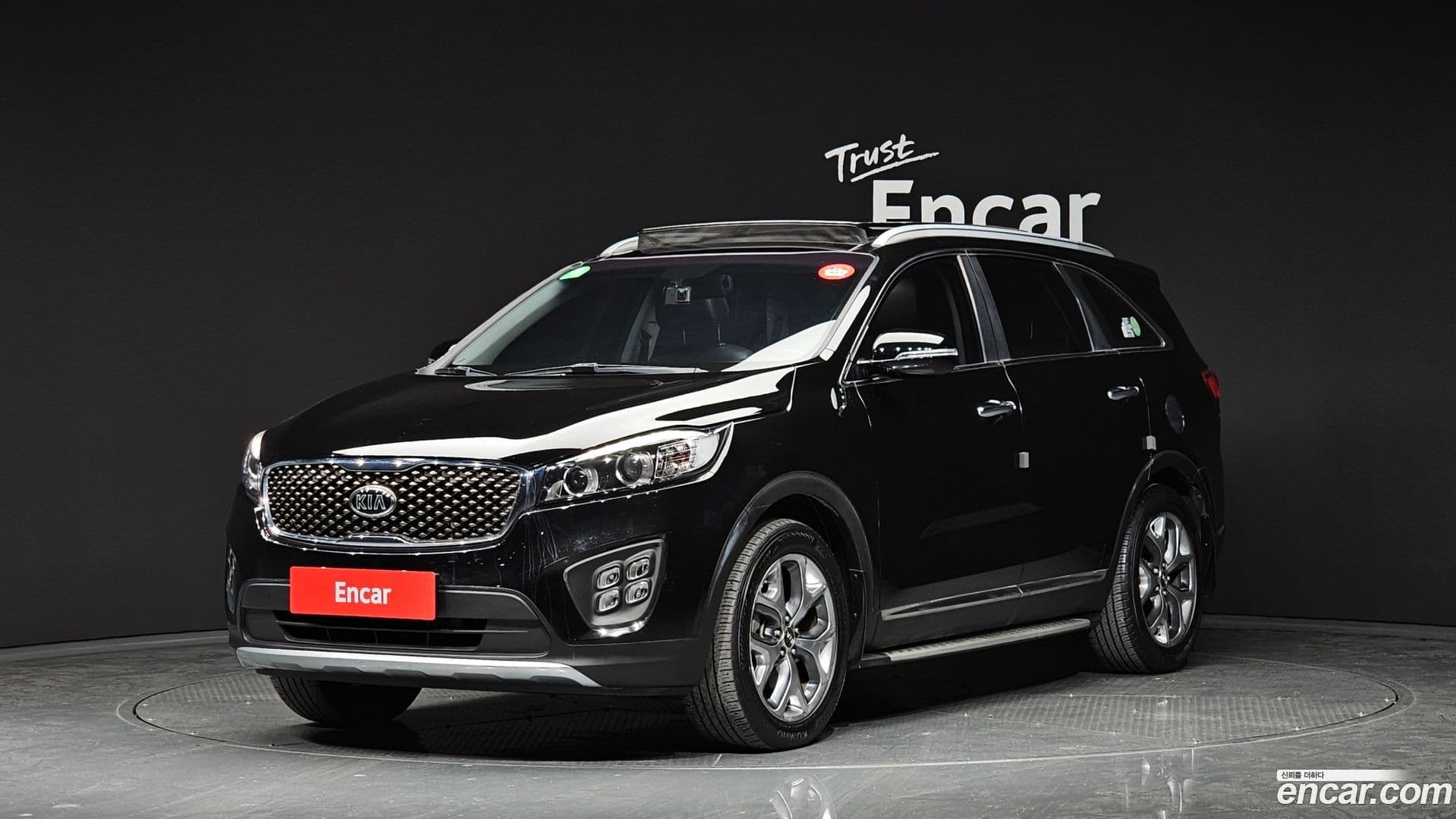 Main__Slider__Photo:Sorento Kia 2016.4-0