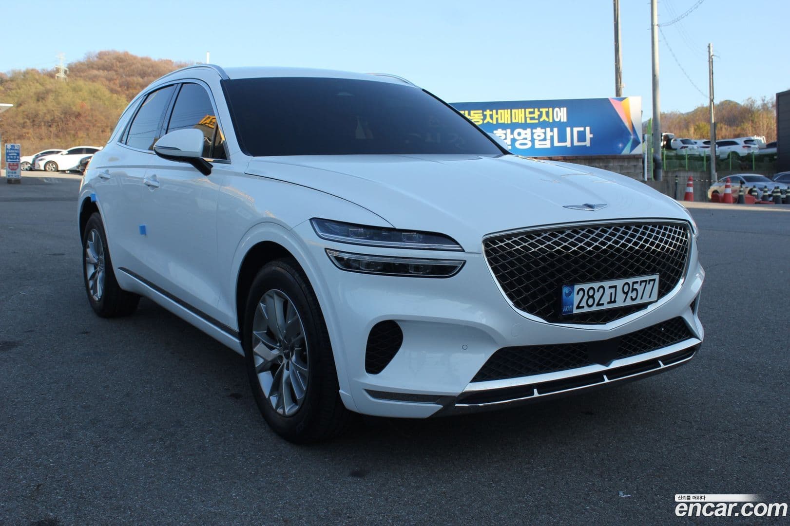 Main__Slider__Photo:GV70 Genesis 2021.10-0