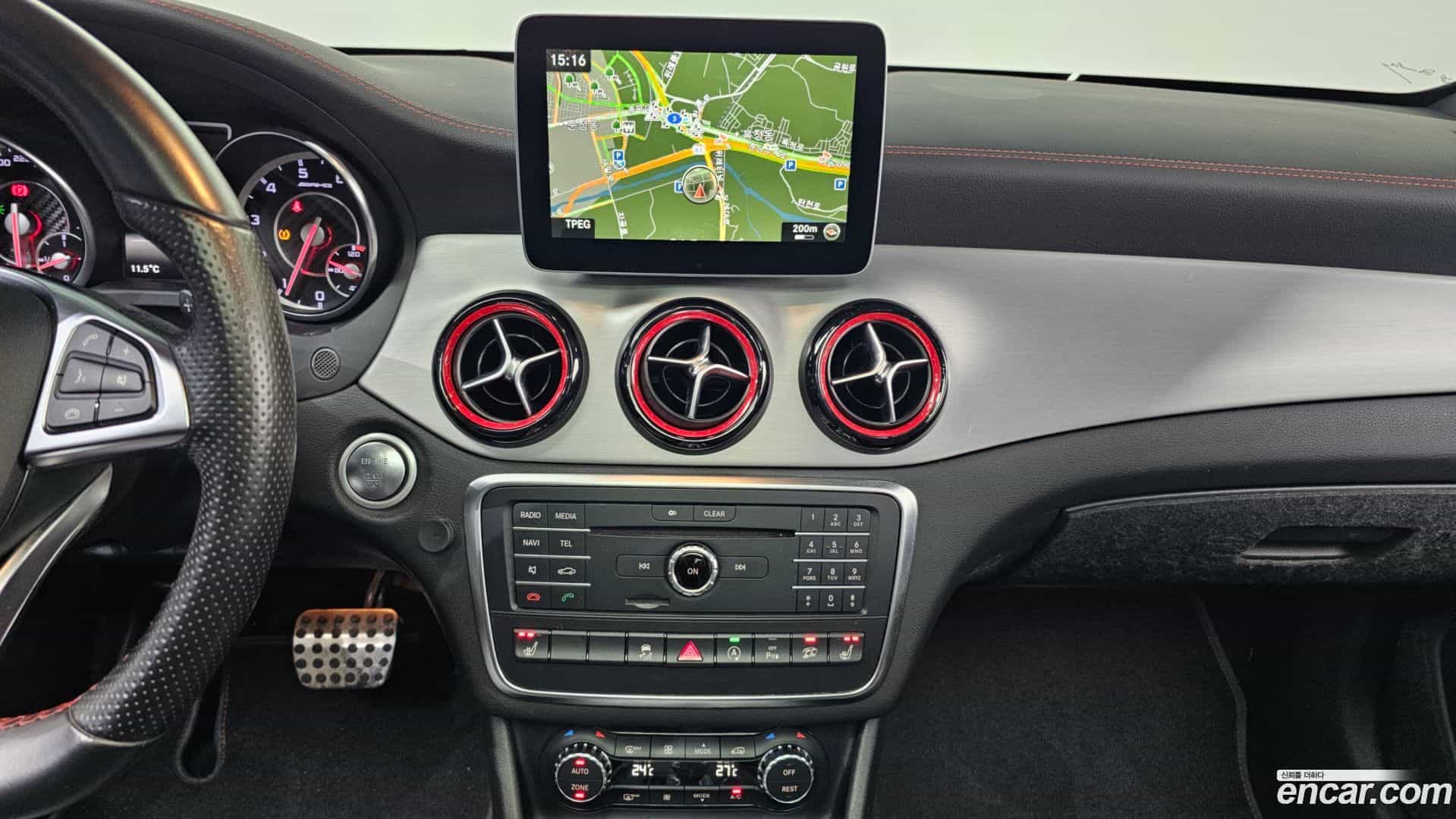 GLA-Class Mercedes-Benz 2017.4-OPTION-018