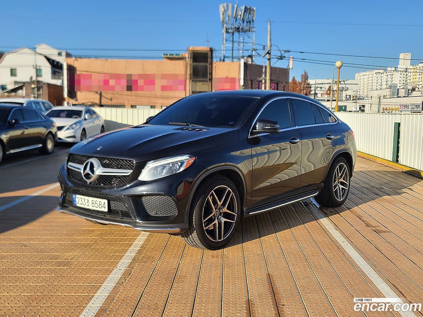 Main__Slider__Photo:GLE-Class Mercedes-Benz 2018.8-0