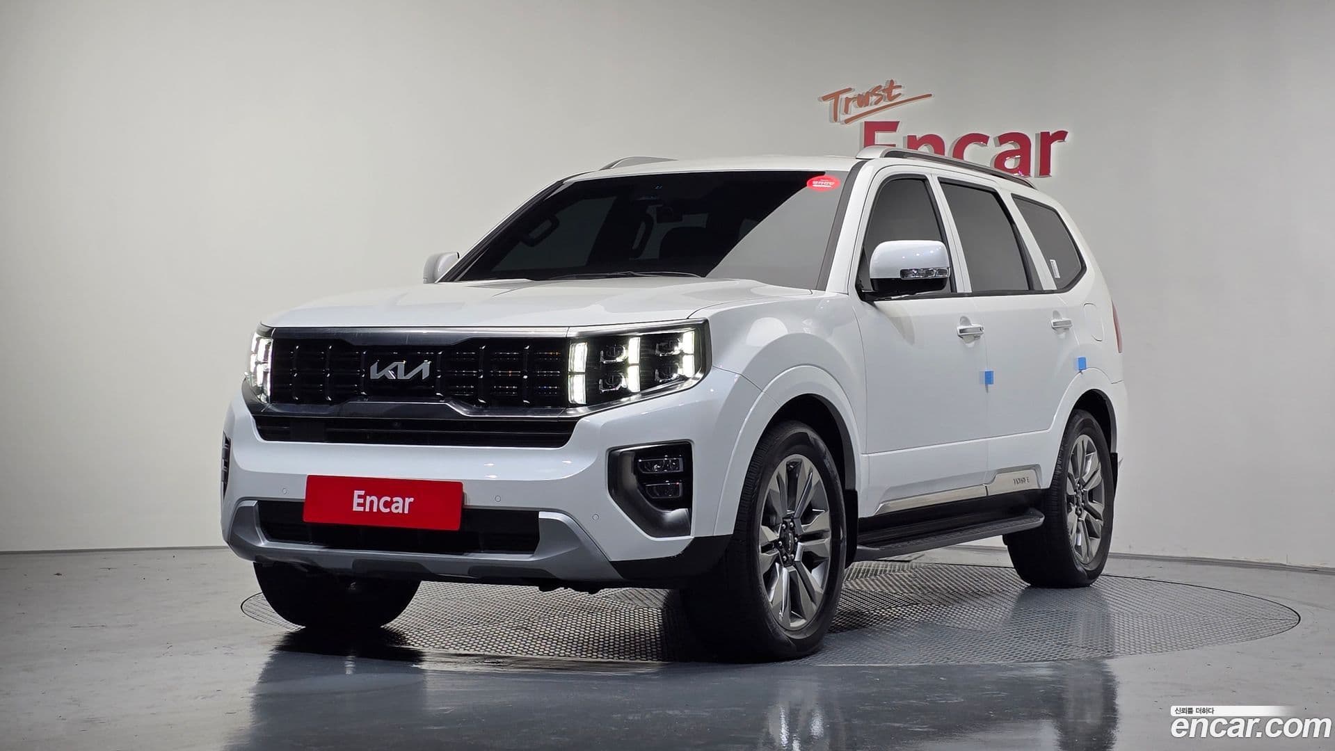 Main__Slider__Photo:Mohave Kia 2022.6-0