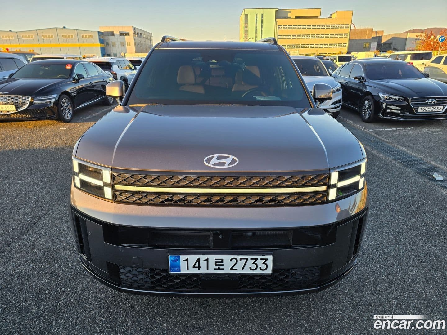 Main__Slider__Photo:Santafe Hyundai 2023.11-0