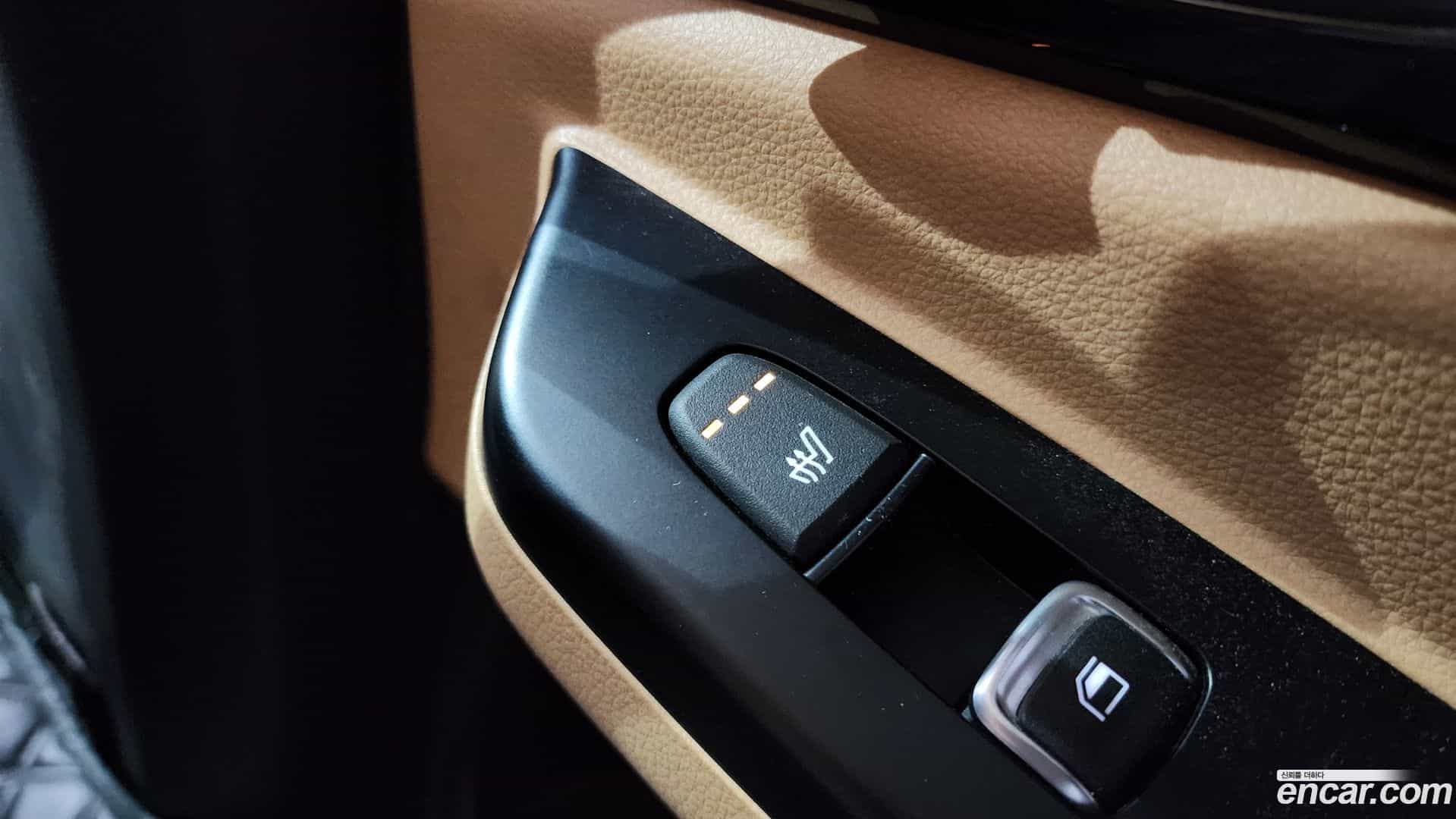 Canival Kia 2021.9-OPTION-023