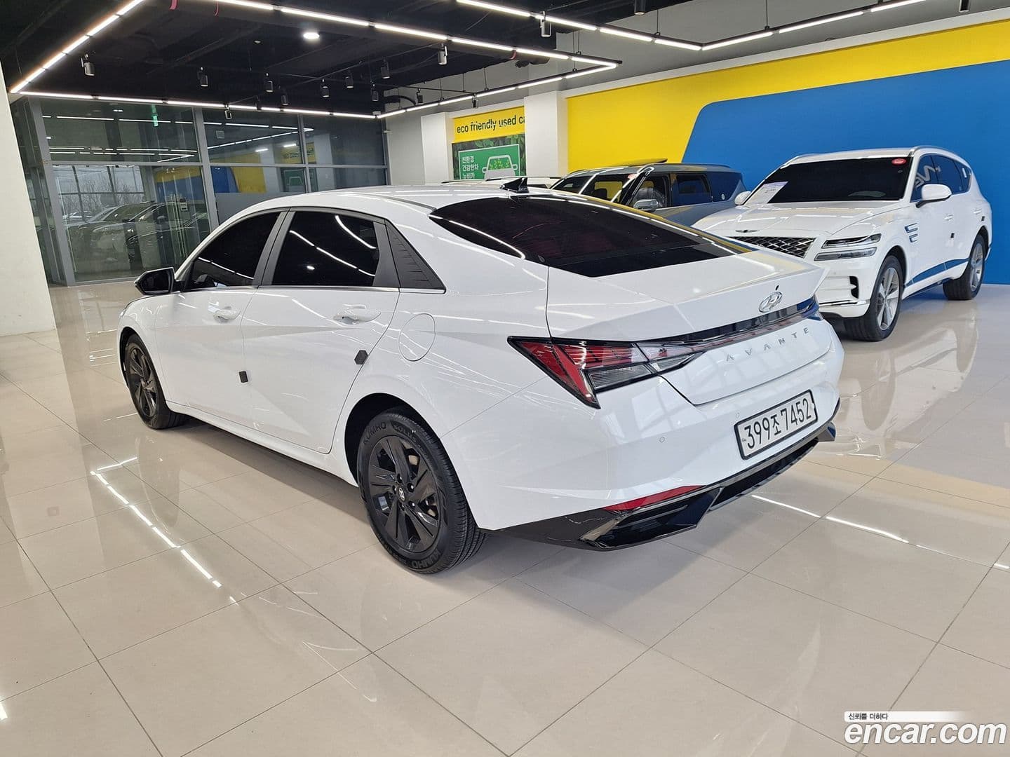 Main__Slider__Photo:AVANTE Hyundai 2021.6-0