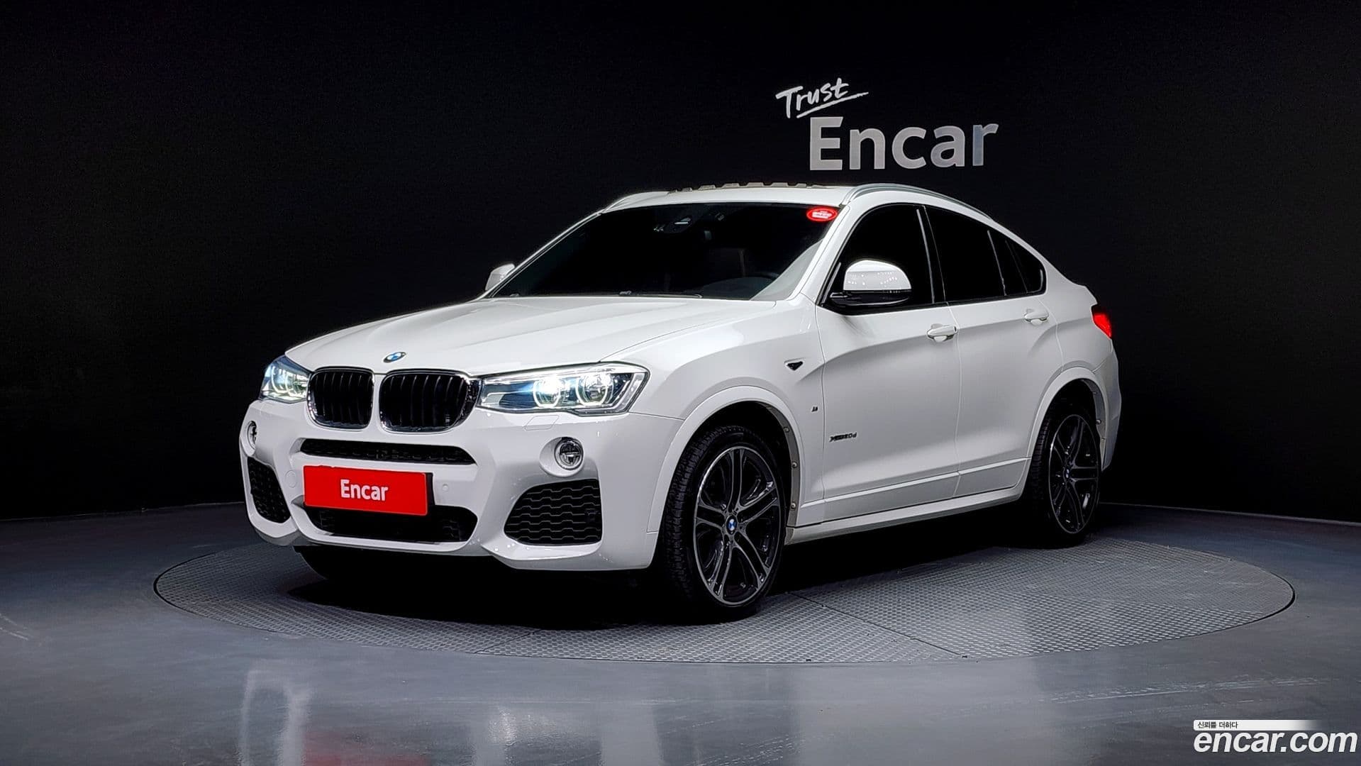 Main__Slider__Photo:X4 BMW 2018.1-0