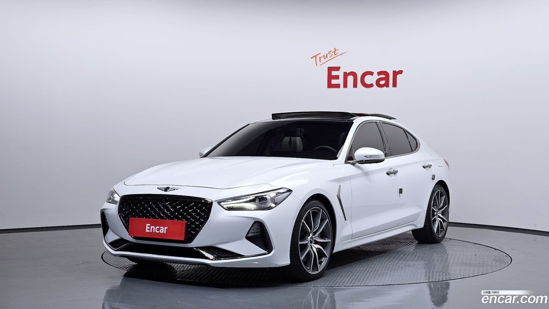 Main__Slider__Photo:G70 Genesis 2019.9-0