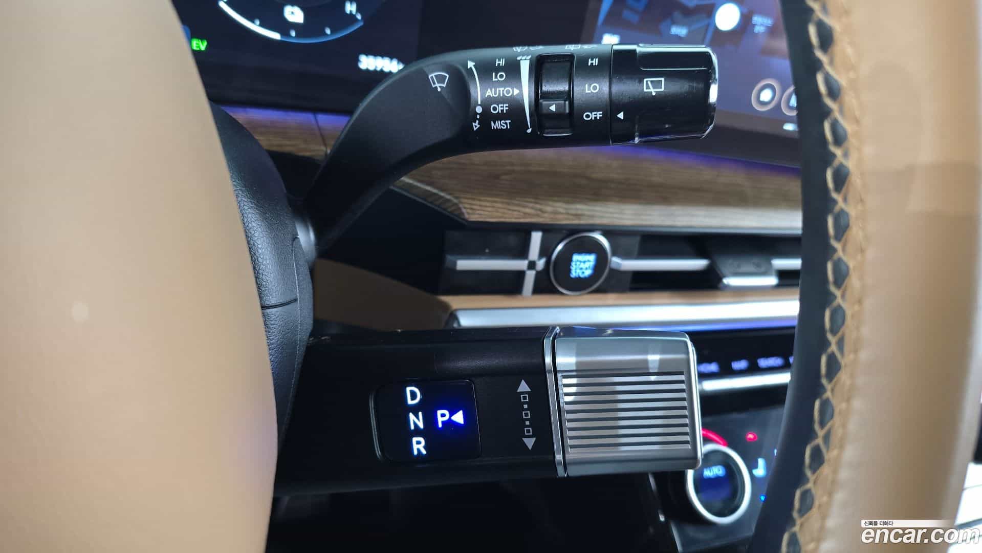 Santafe Hyundai 2023.10-INNER-009