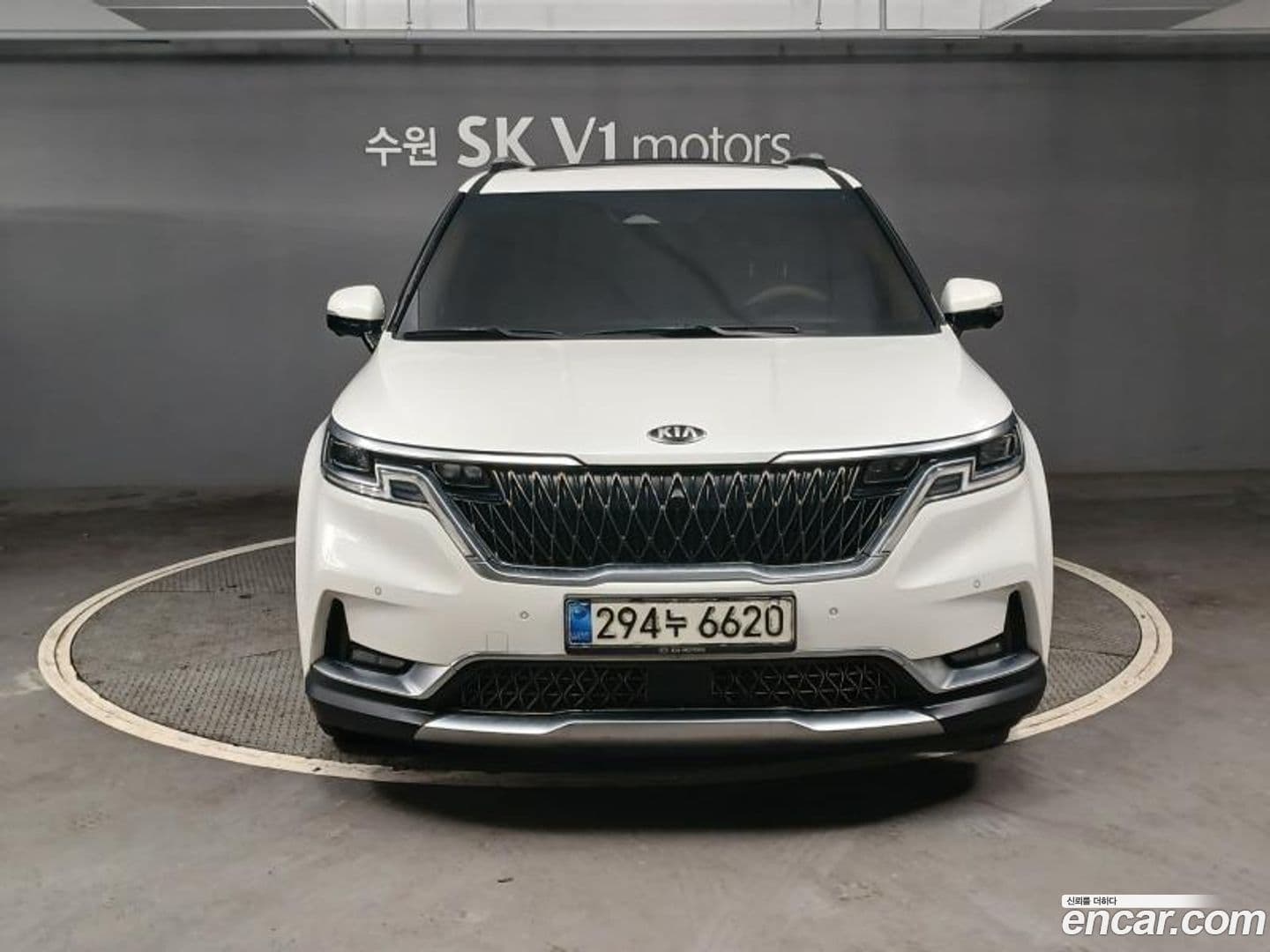Main__Slider__Photo:Canival Kia 2021.4-0