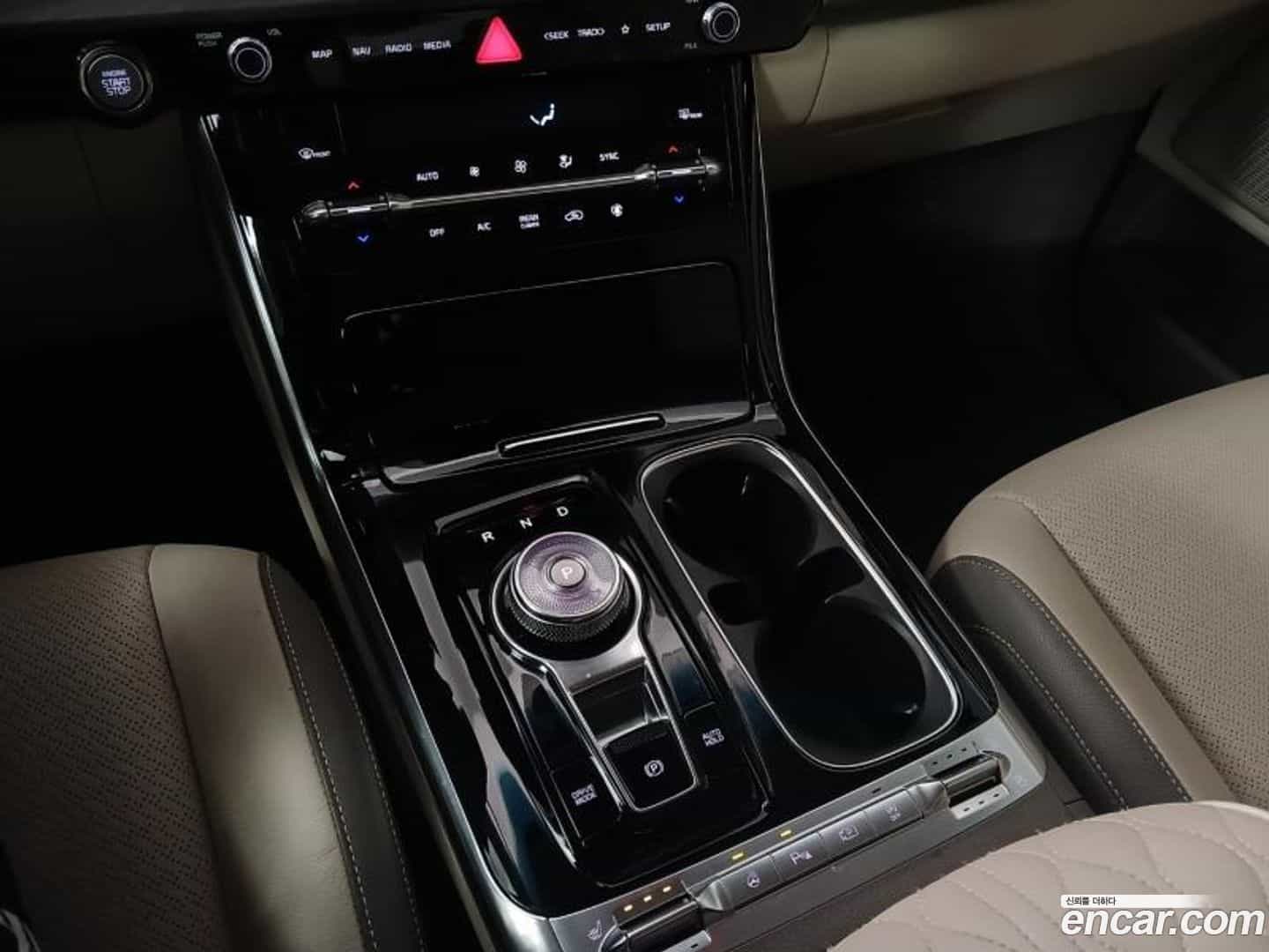 Canival Kia 2021.4-OPTION-019