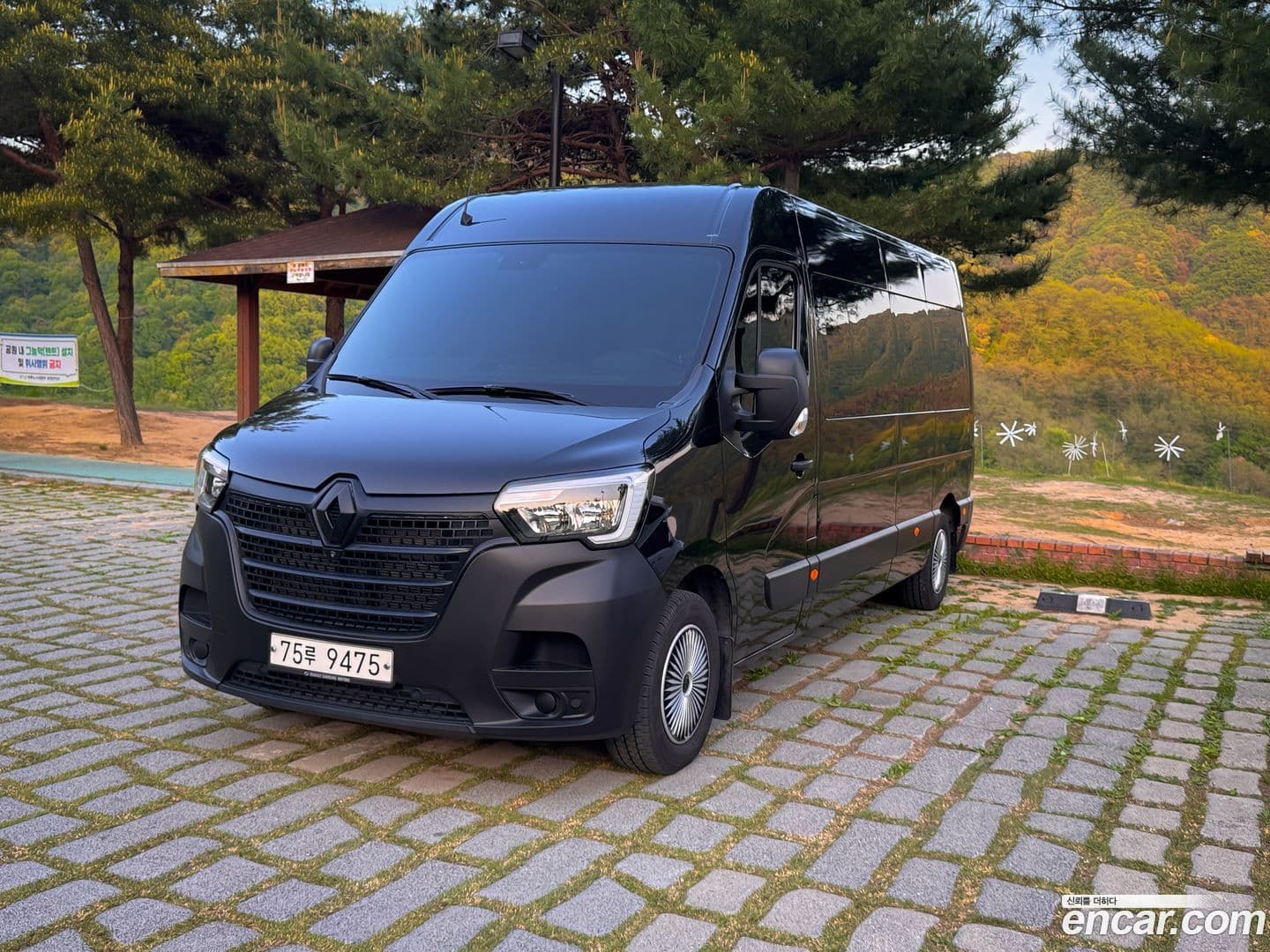 Main__Slider__Photo:Master Renault Korea 2020.11-0