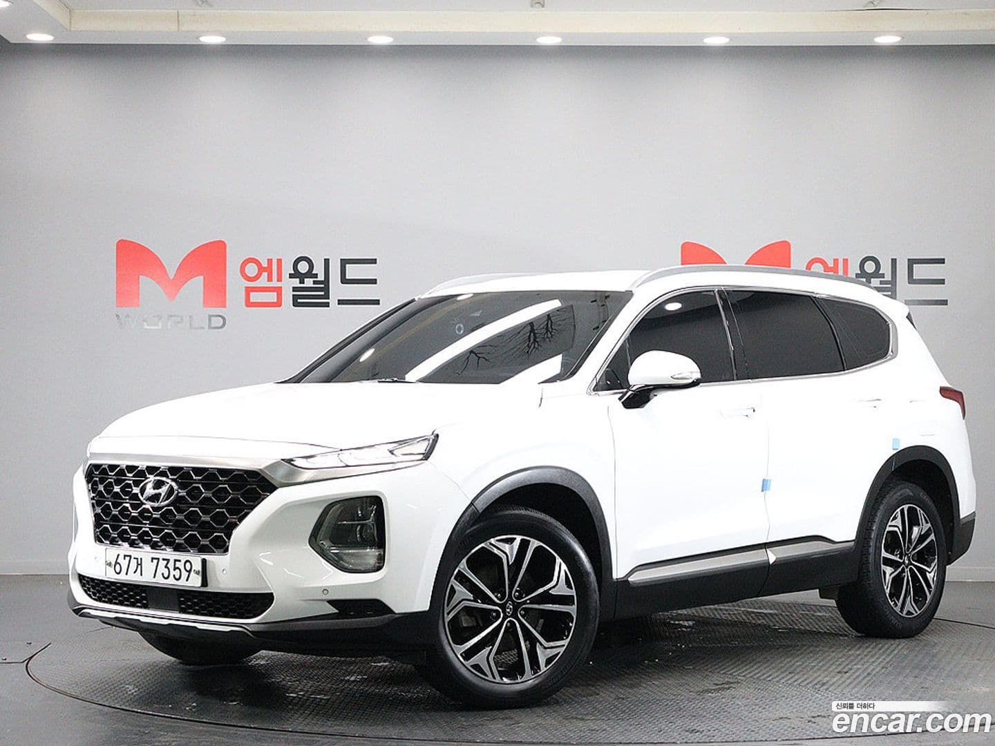 Main__Slider__Photo:Santafe Hyundai 2018.10-0