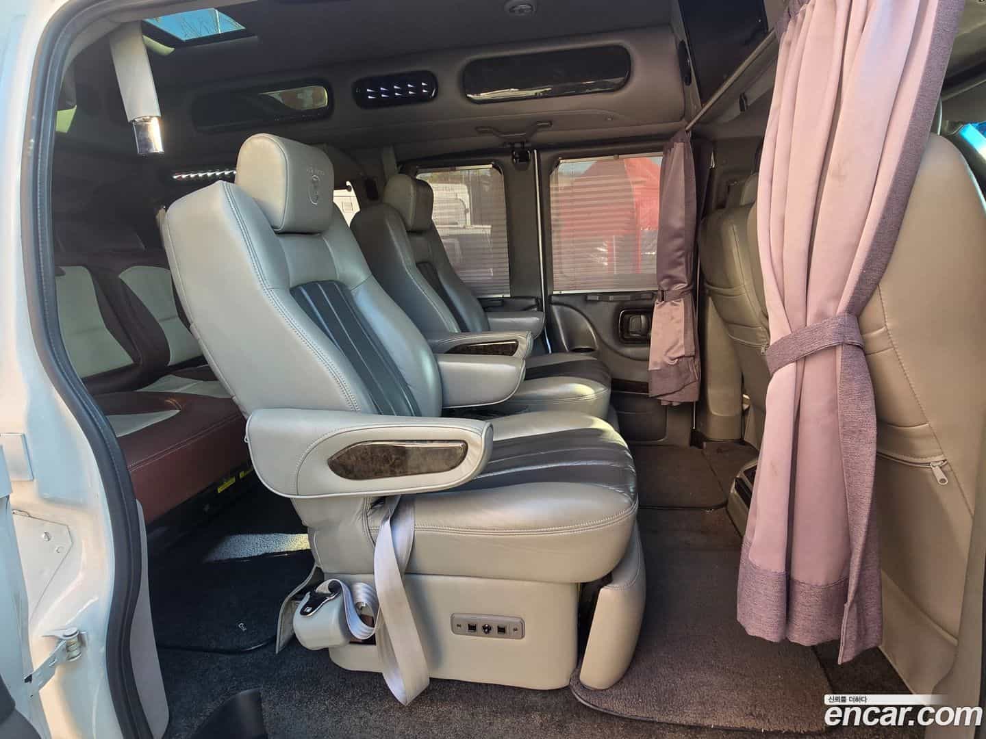 Express Van Chevrolet 2014.11-INNER-007