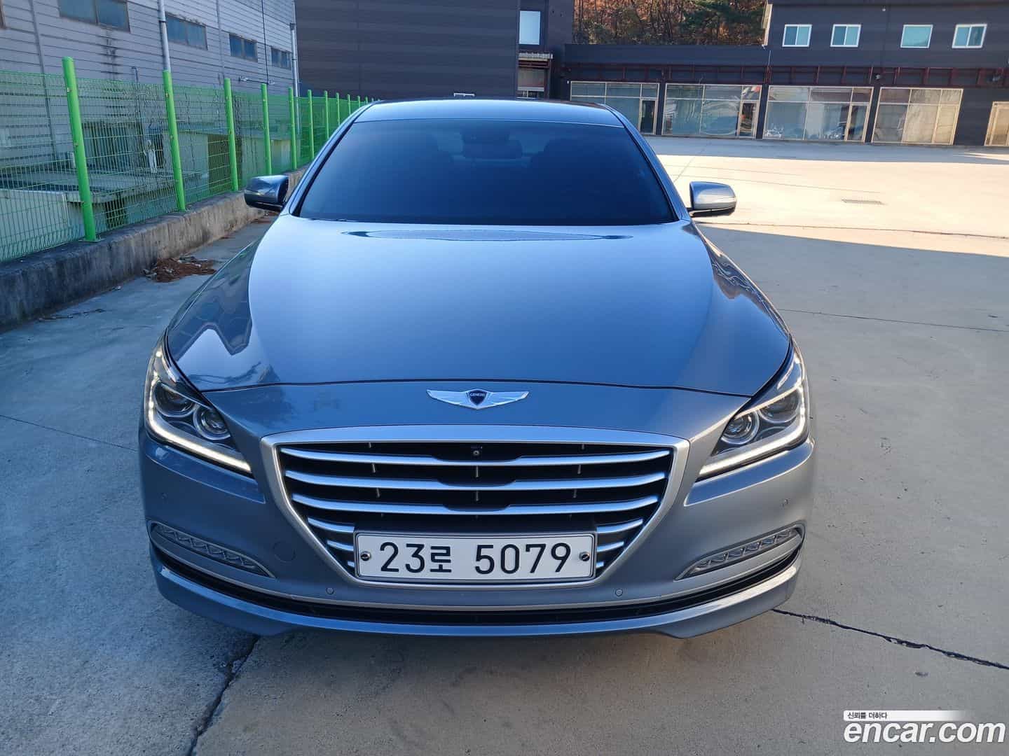 Genesis Hyundai 2014.4-OUTER-001
