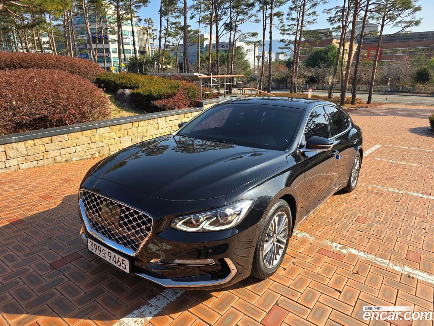 Main__Slider__Photo:Grandeur Hyundai 2018.10-0