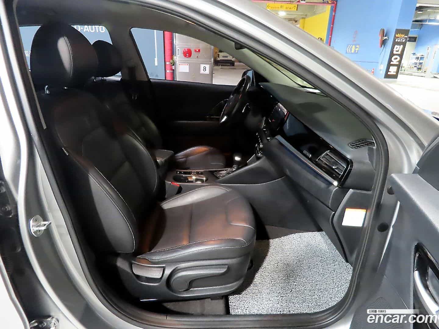 Niro Kia 2019.4-OPTION-024