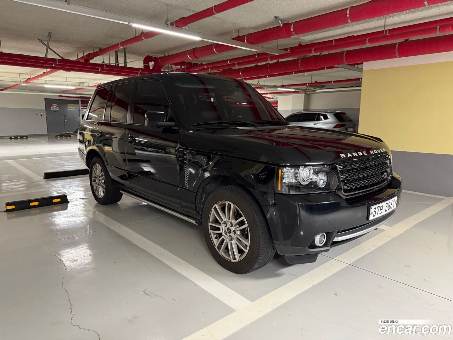 Main__Slider__Photo:Range Rover Land Rover 2012.7-0