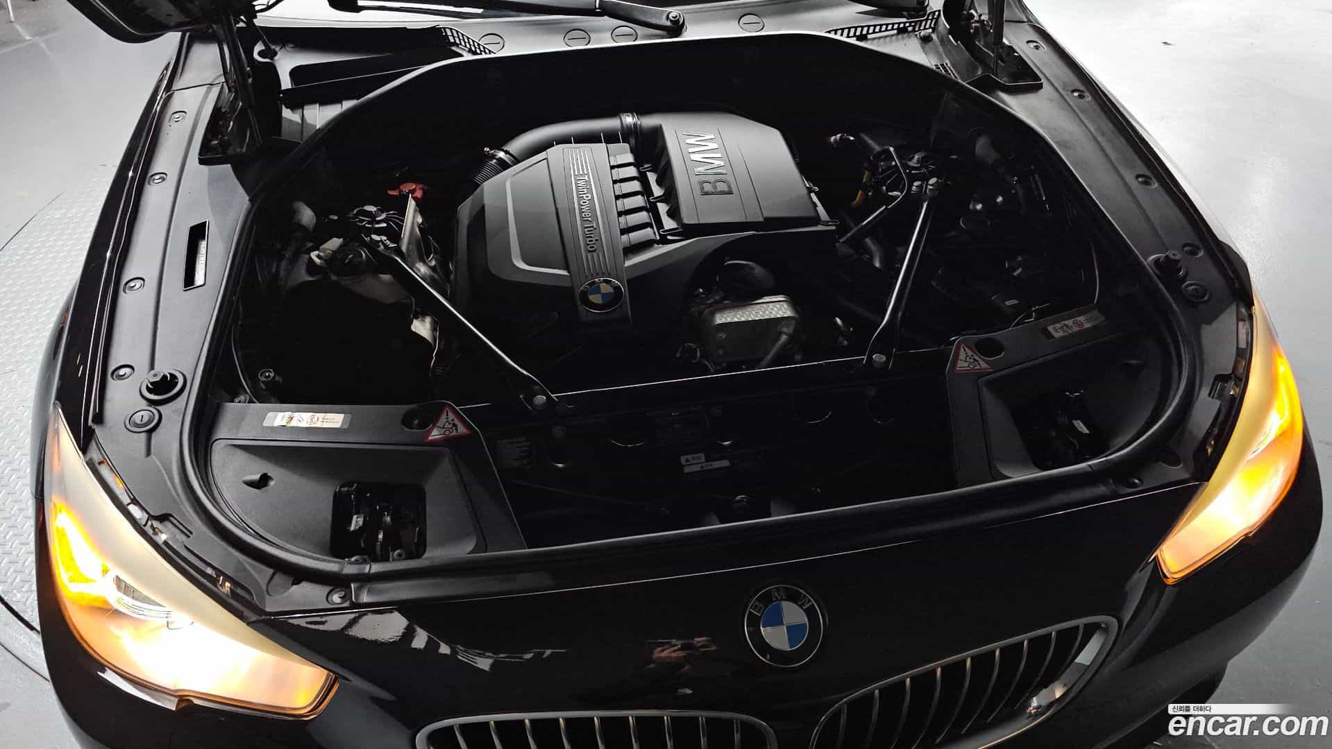 Gran Turismo BMW 2012.1-INNER-006