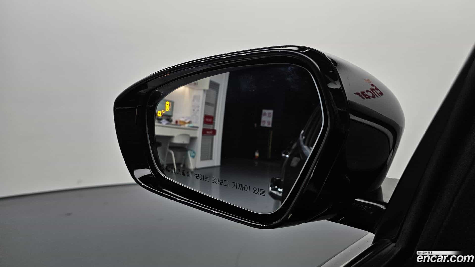 Grandeur Hyundai 2016.10-OPTION-023