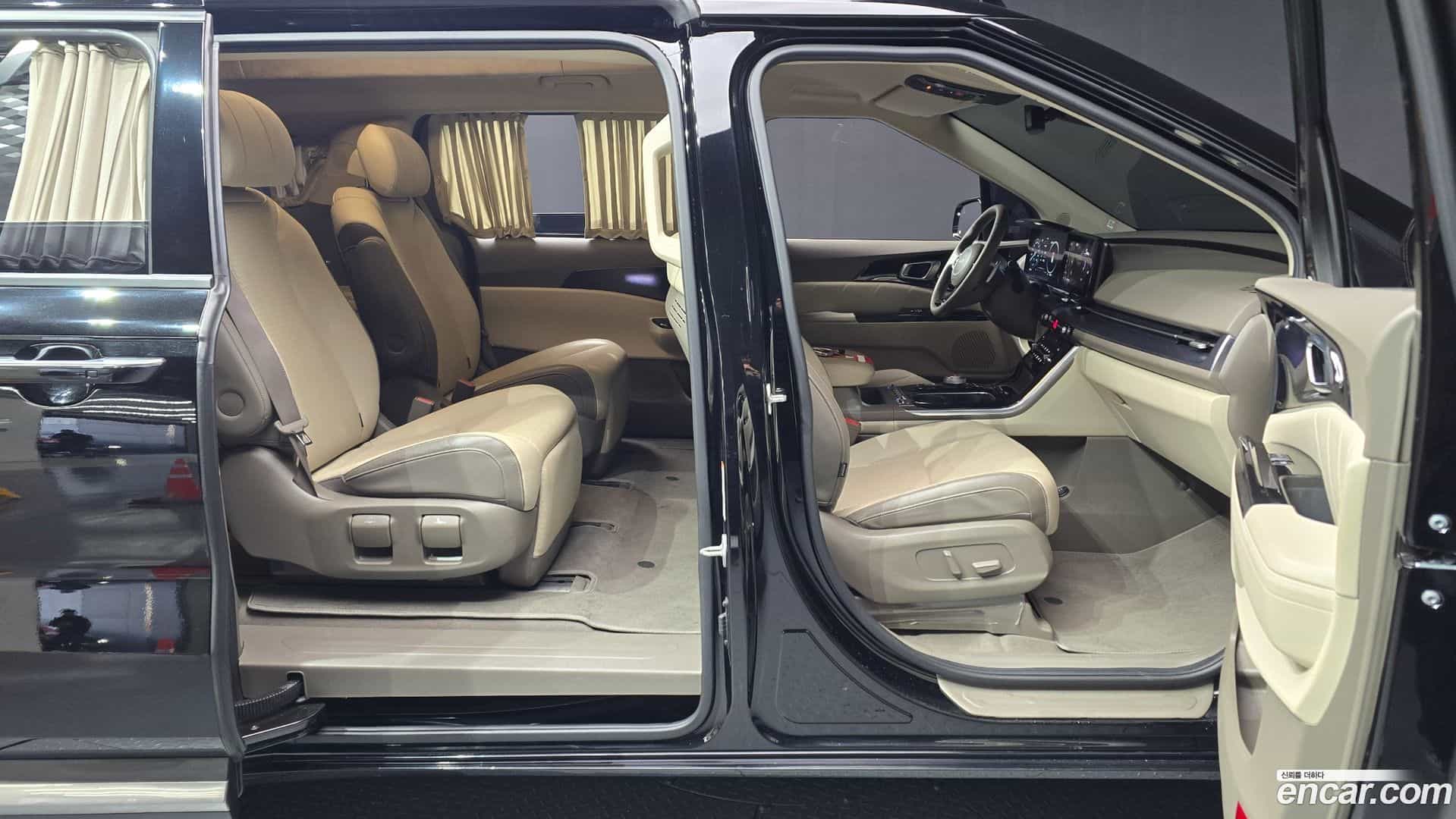Canival Kia 2022.10-OPTION-015