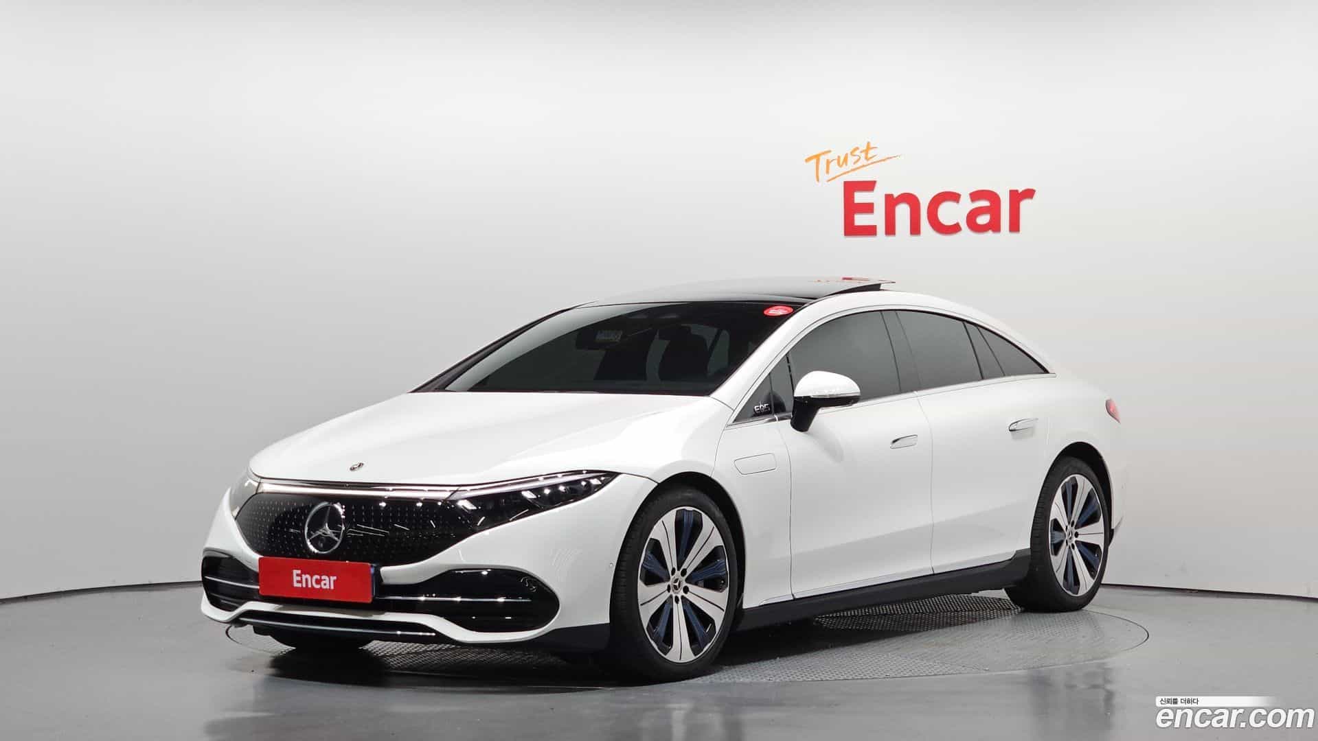 EQS Mercedes-Benz 2022.11-OUTER-001
