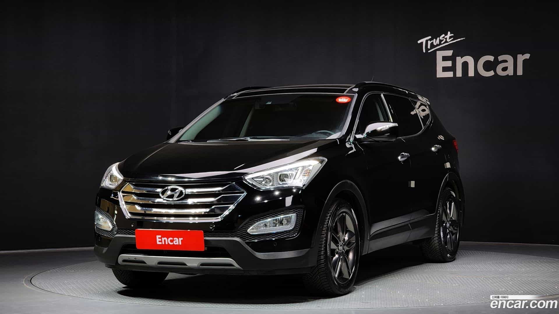 Santafe Hyundai 2013.1-OUTER-001