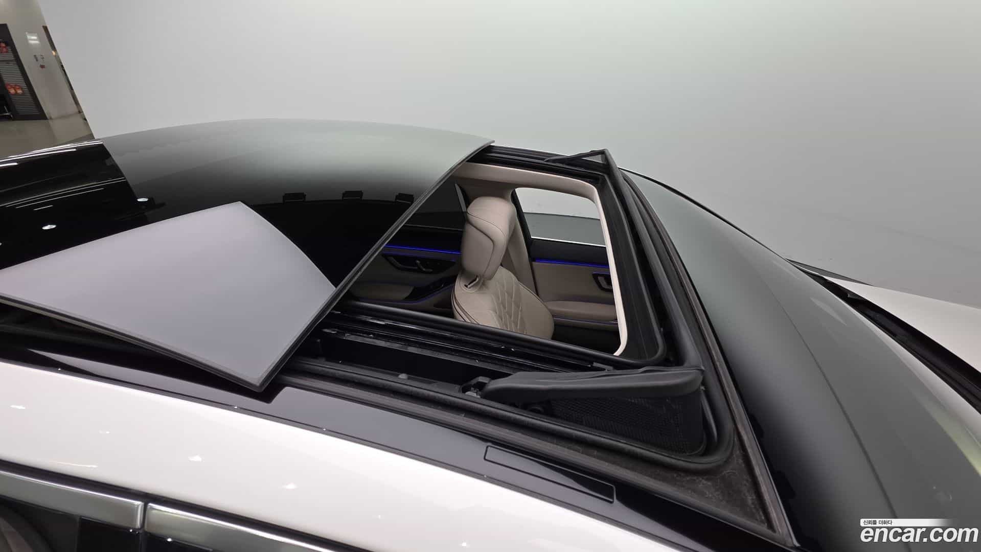 S-Class Mercedes-Benz 2023.1-OPTION-016