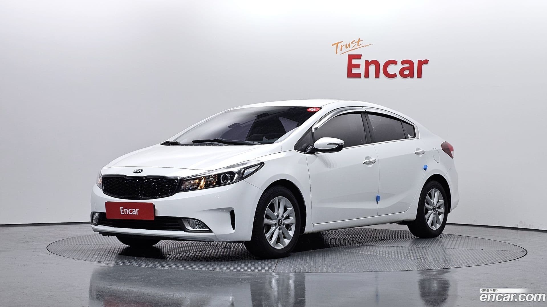Main__Slider__Photo:K3 Kia 2016.6-0