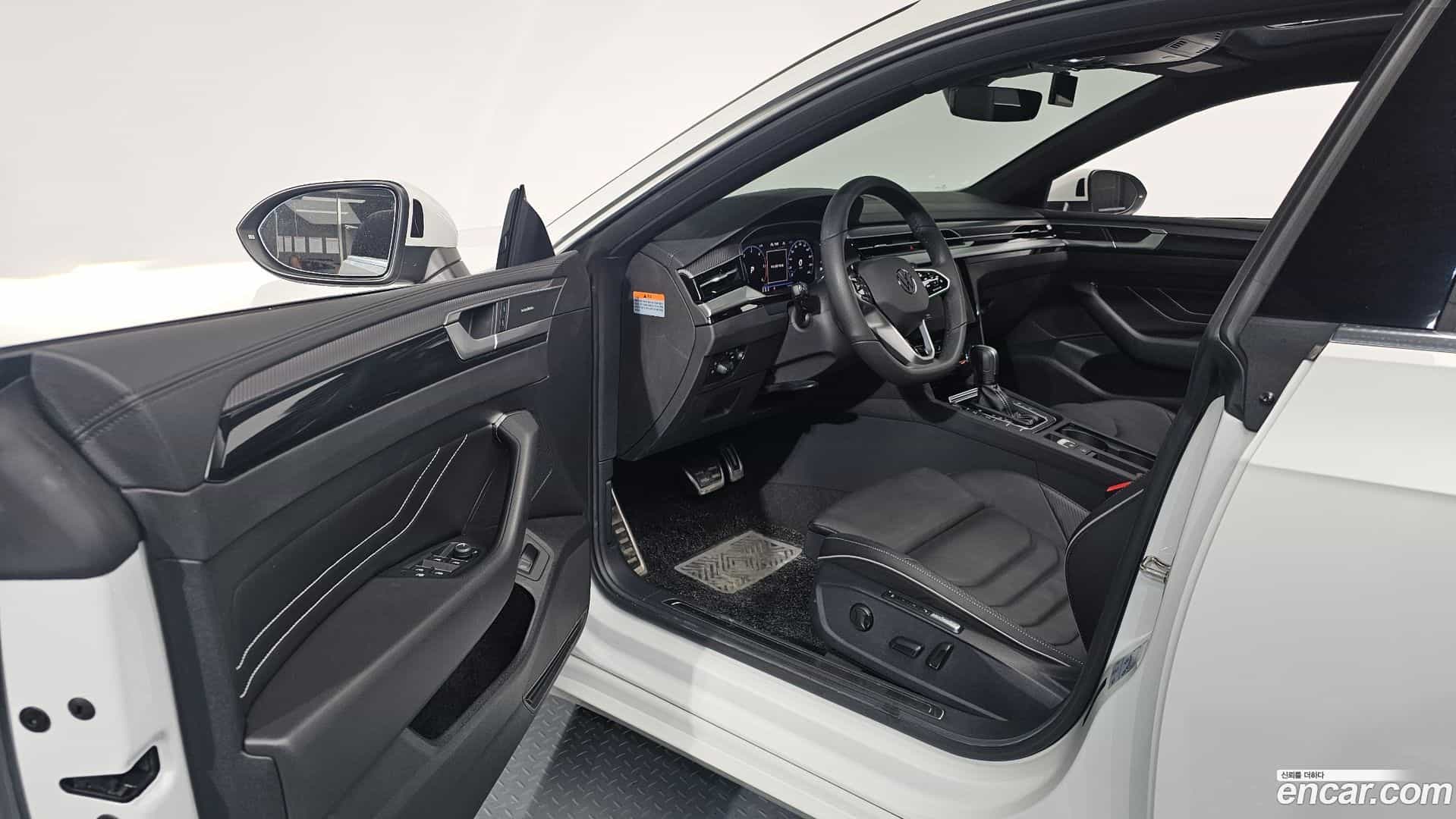 Arteon Volkswagen 2022.6-INNER-010
