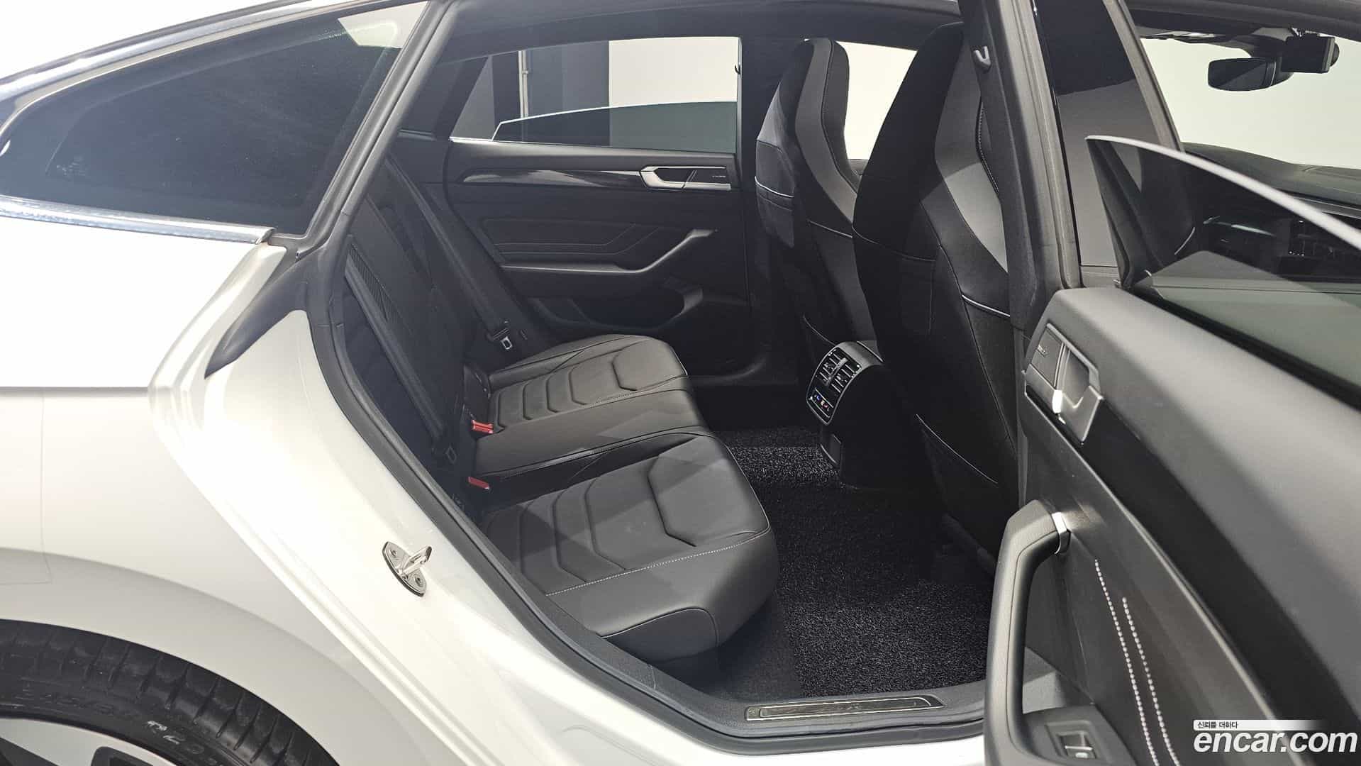 Arteon Volkswagen 2022.6-OPTION-016