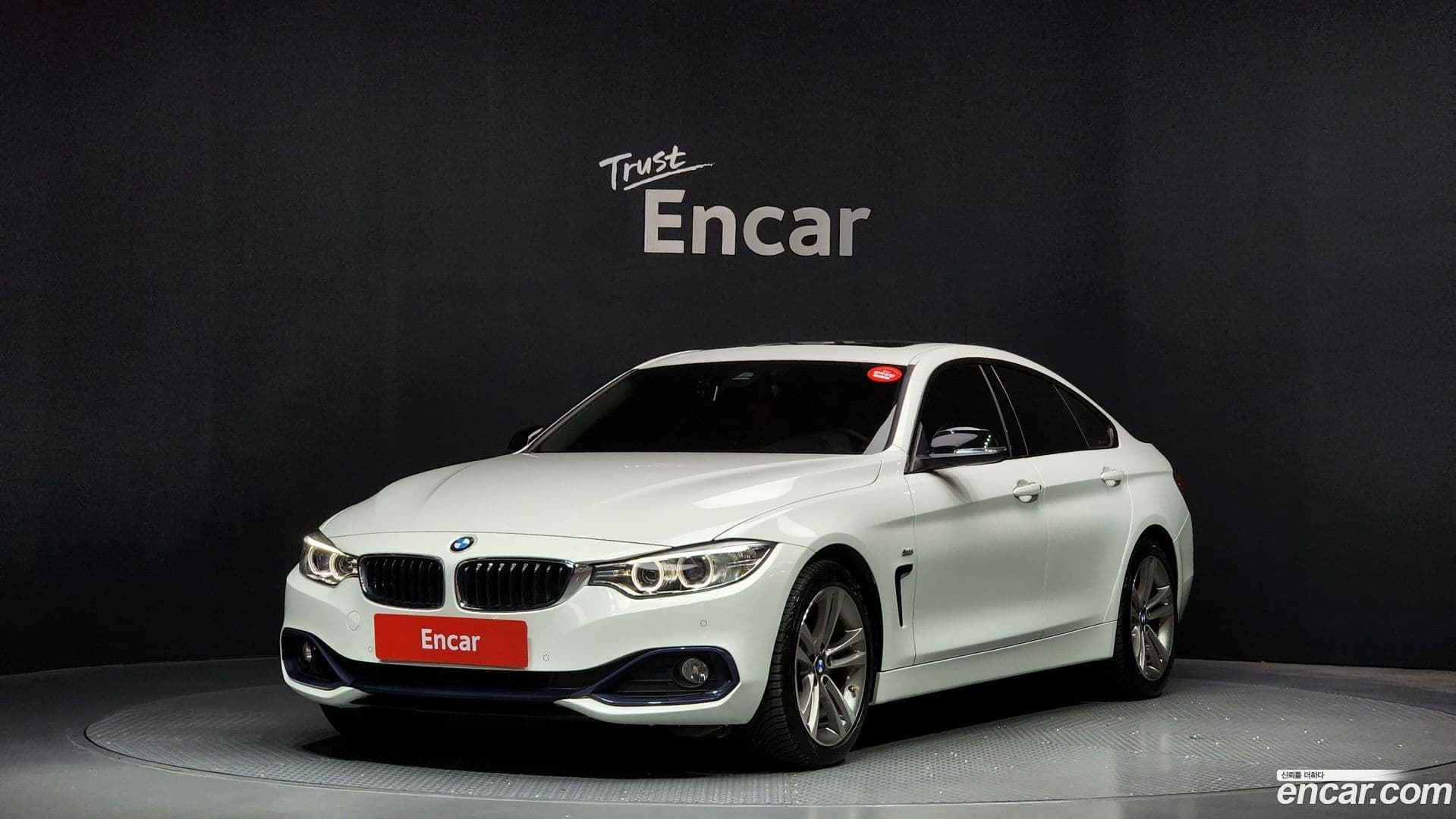 Main__Slider__Photo:4-Series BMW 2016.5-0