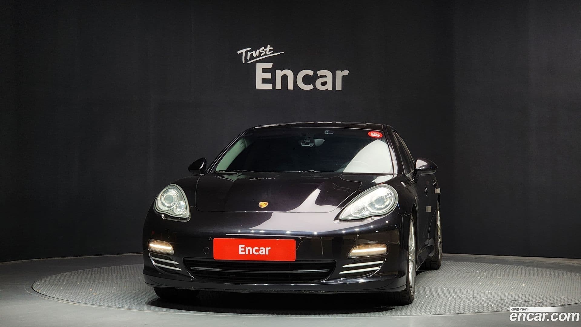 Main__Slider__Photo:Panamera Porsche 2012.4-0