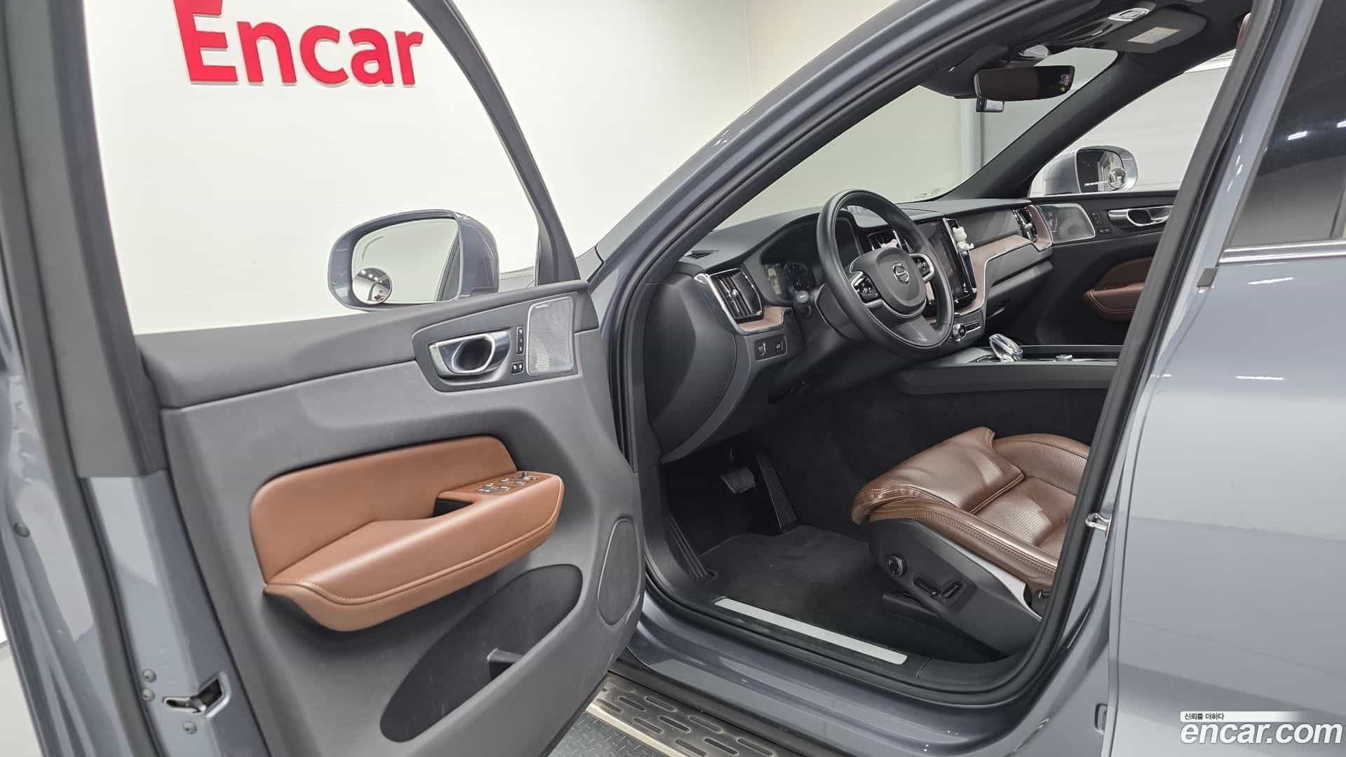 XC60 Volvo 2021.6-INNER-010
