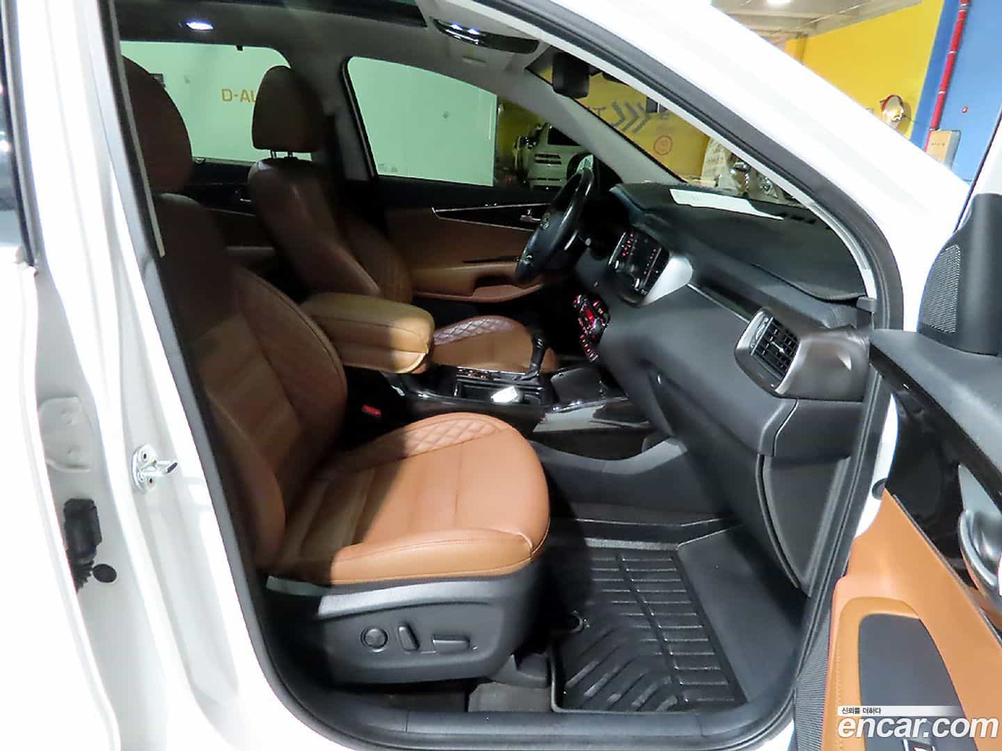 Sorento Kia 2020.0-INNER-008