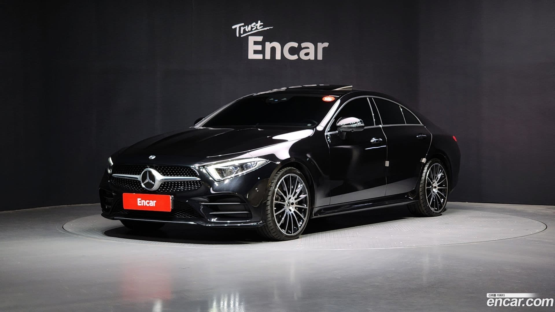 Main__Slider__Photo:CLS-Class Mercedes-Benz 2020.10-0