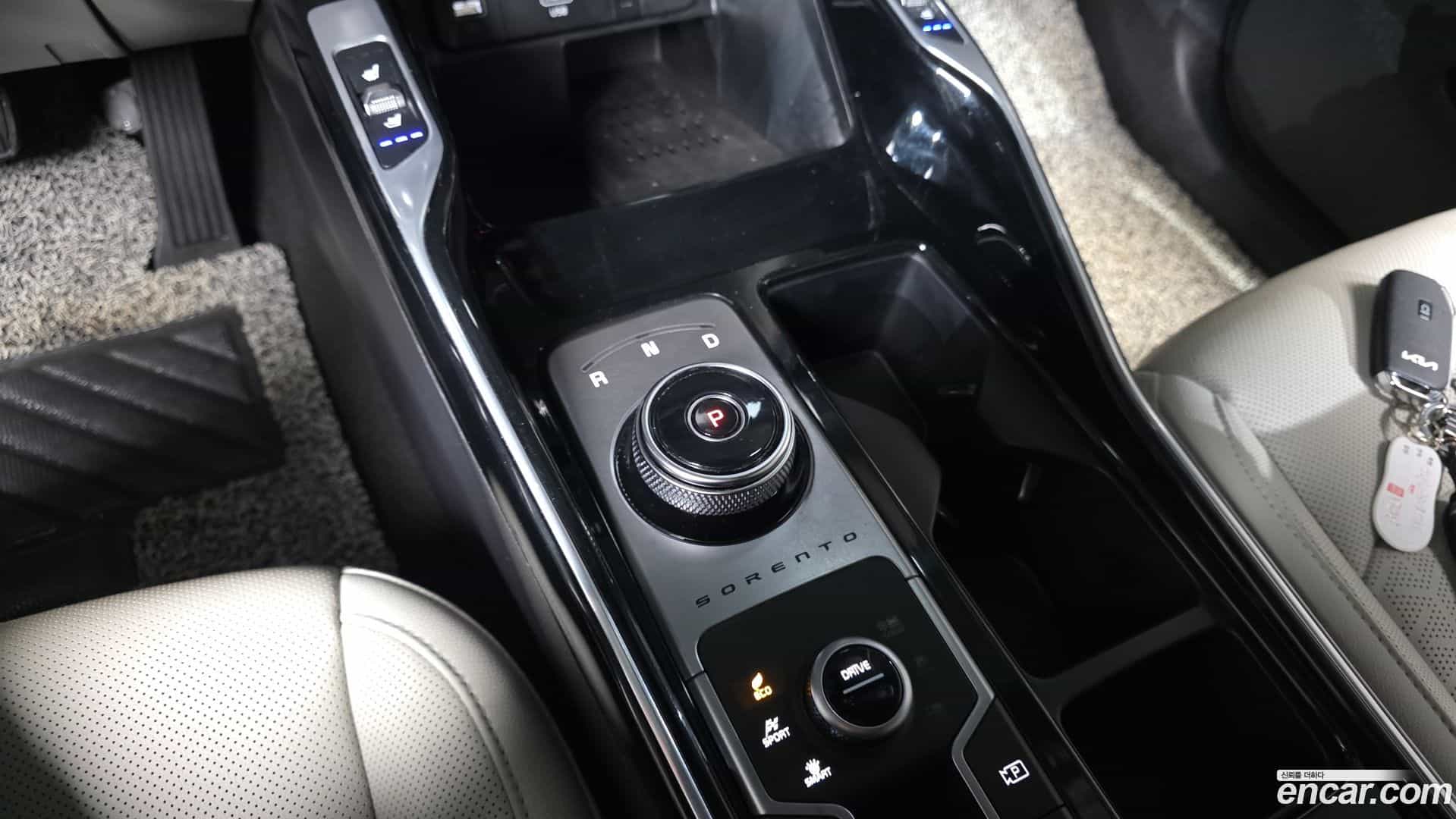 Sorento Kia 2023.4-INNER-009