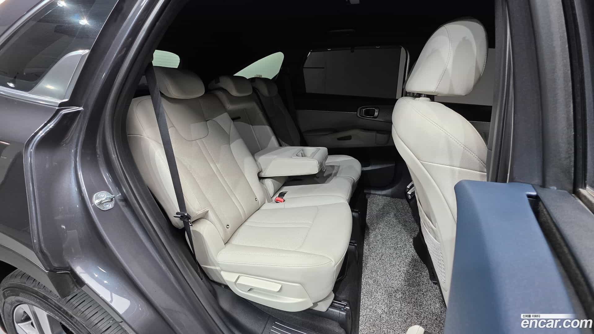 Sorento Kia 2023.4-OPTION-023