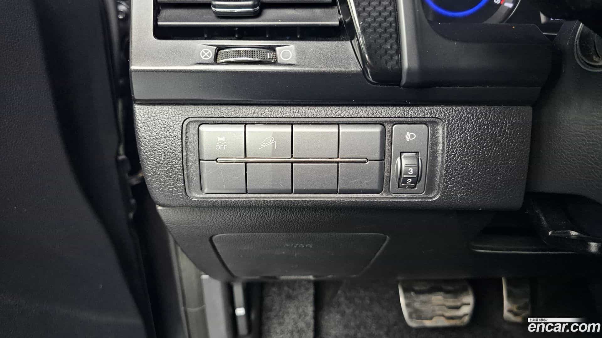 Rexton KG Mobility 2020.7-OPTION-018