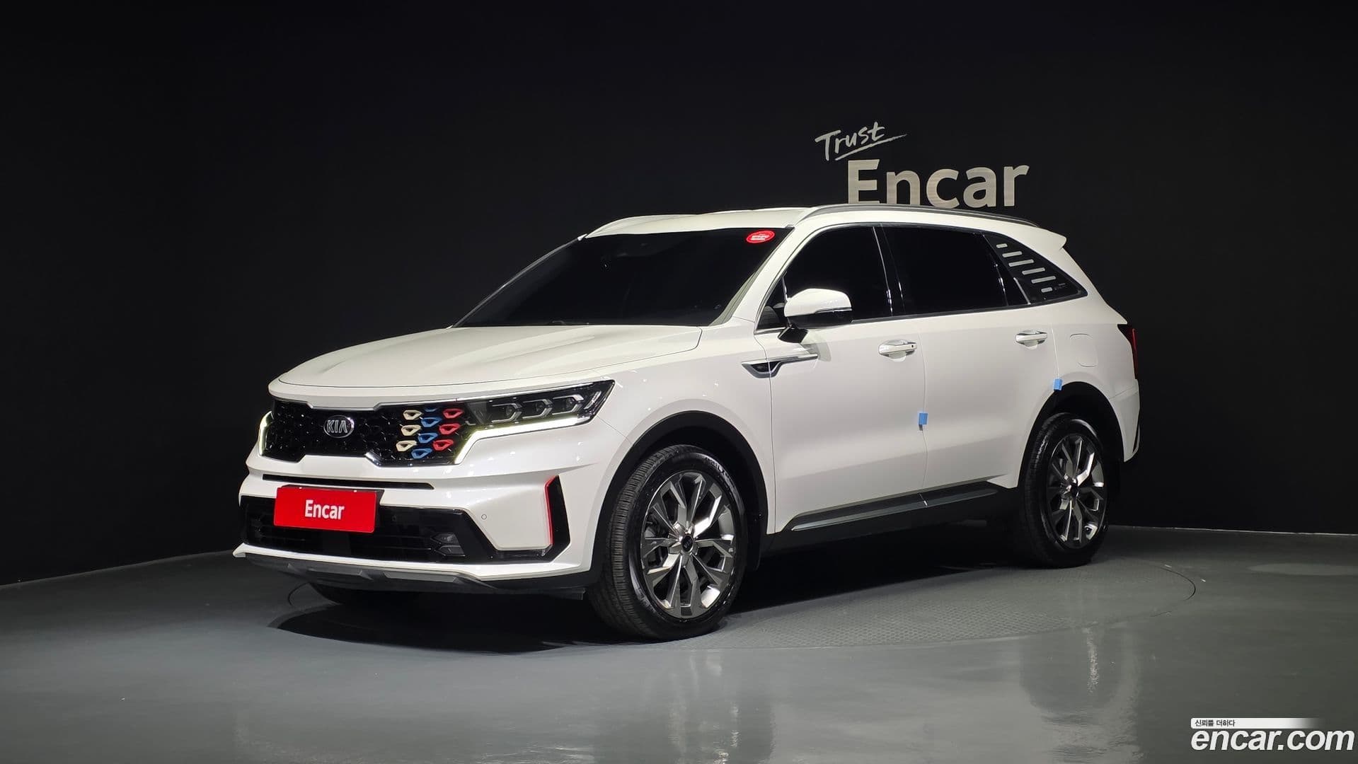 Main__Slider__Photo:Sorento Kia 2020.6-0