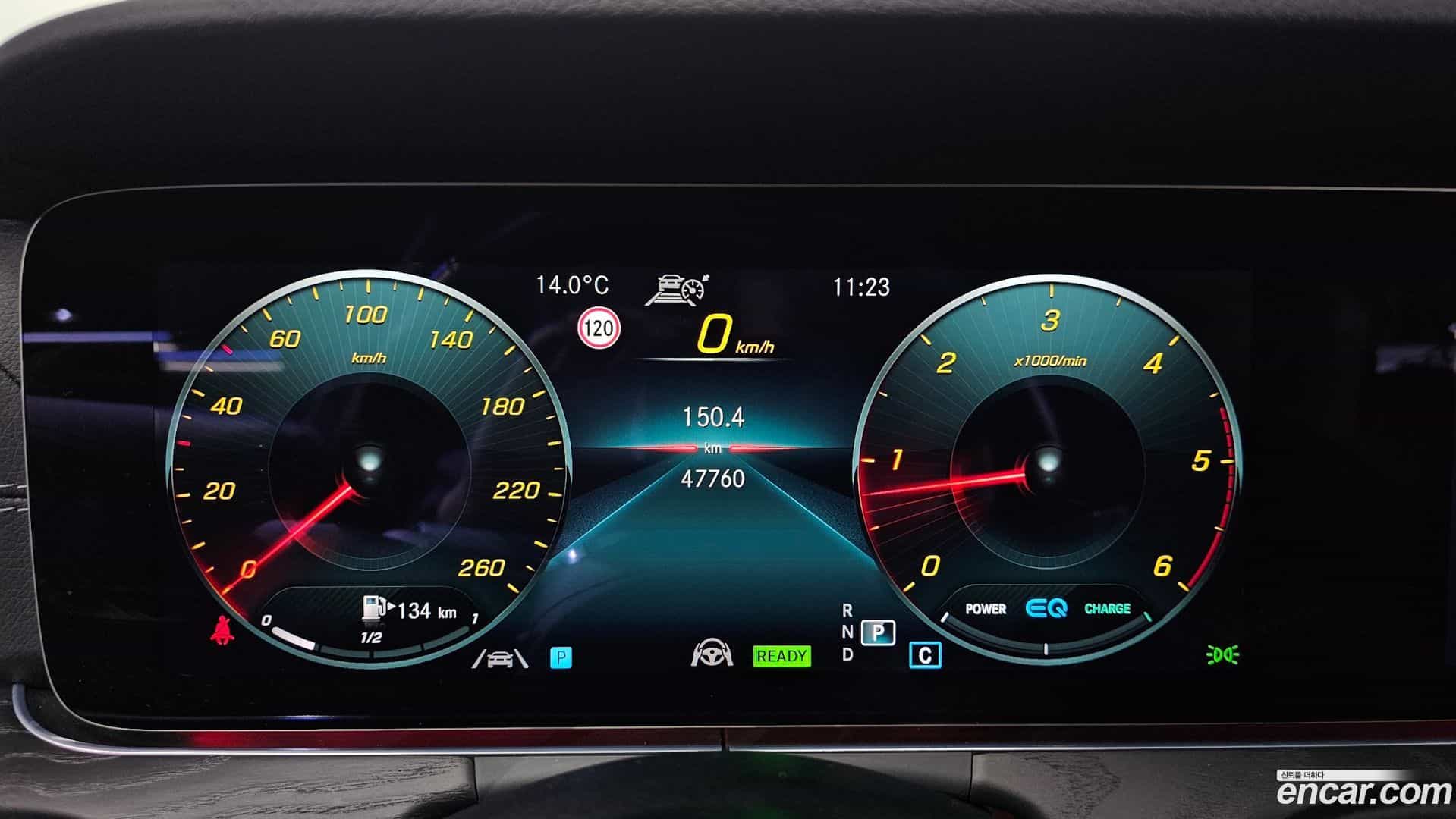 CLS-Class Mercedes-Benz 2023.3-INNER-008