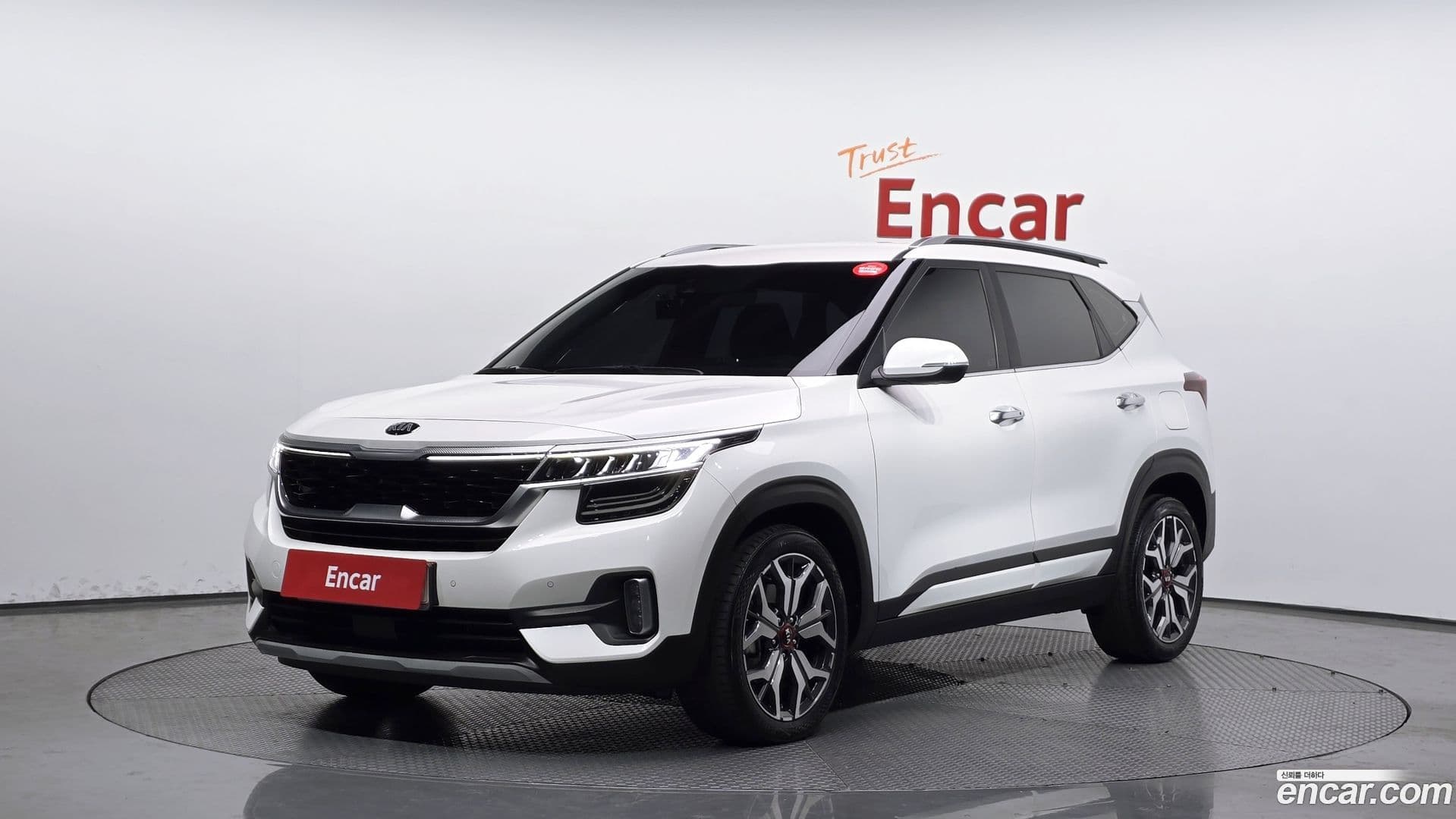 Main__Slider__Photo:Seltos Kia 2021.1-0