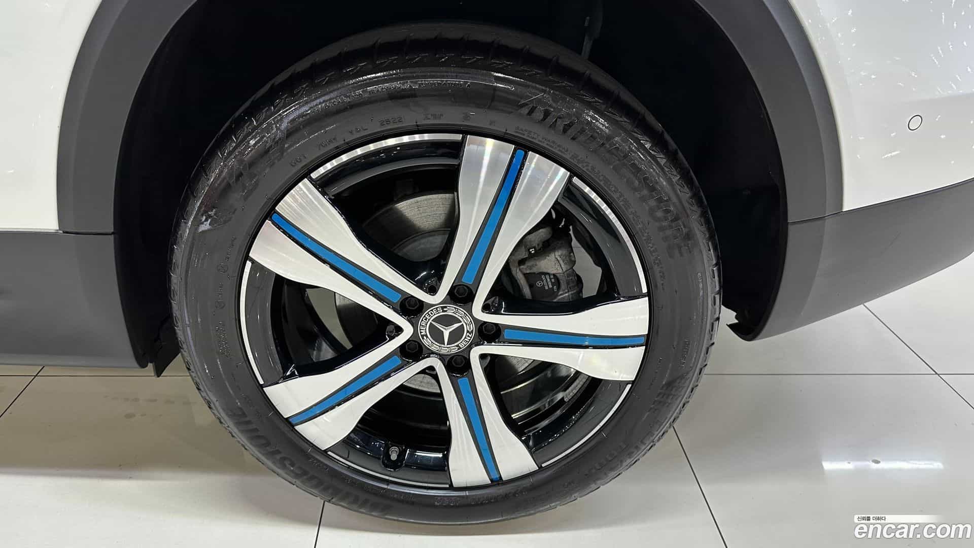 EQB Mercedes-Benz 2022.10-OUTER-005