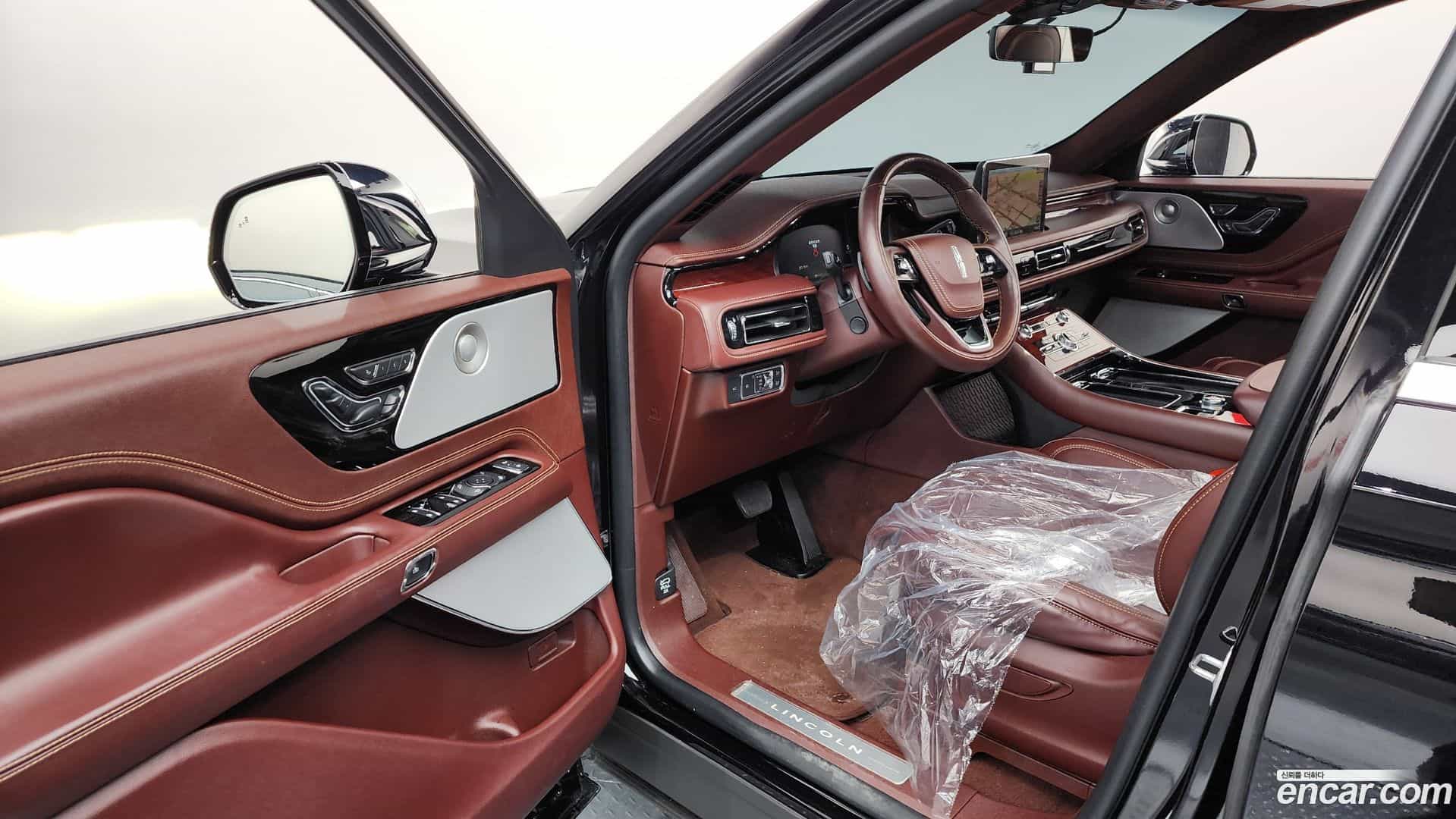 Aviator Lincoln 2021.10-INNER-010